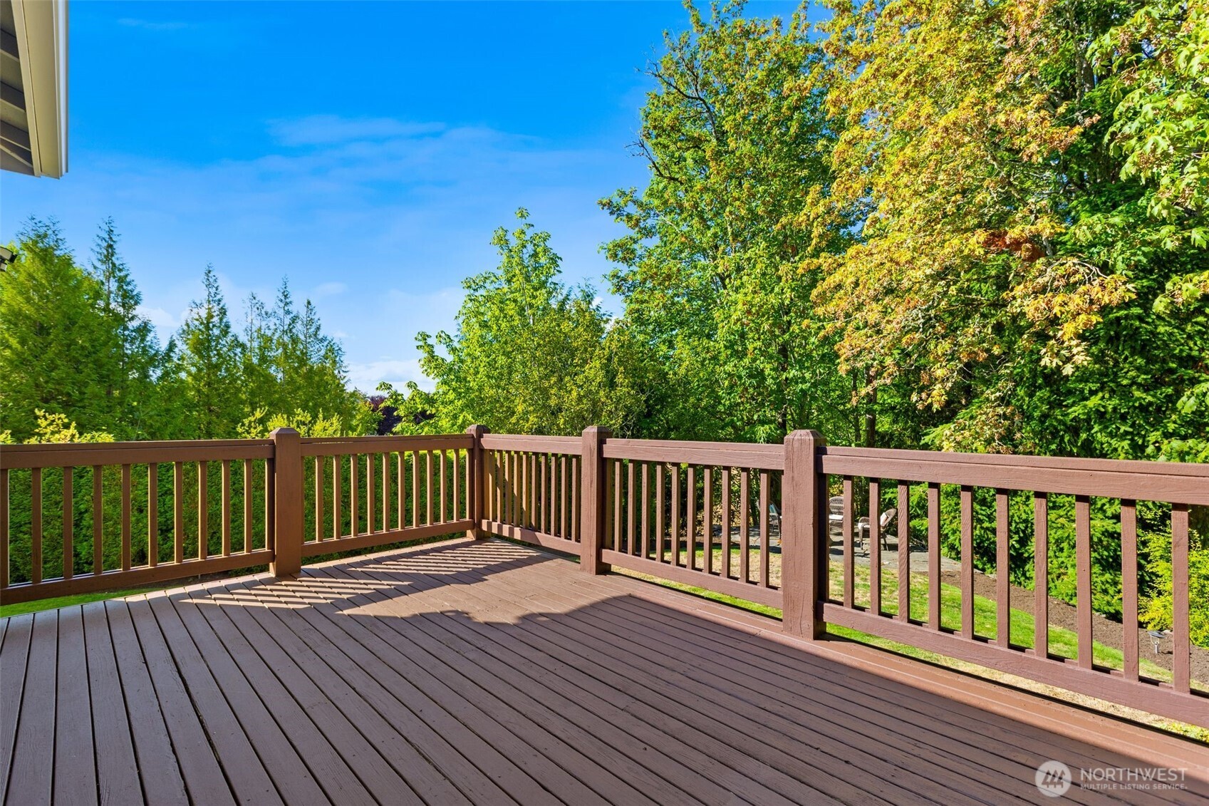 306 240th Place Property Photo 25