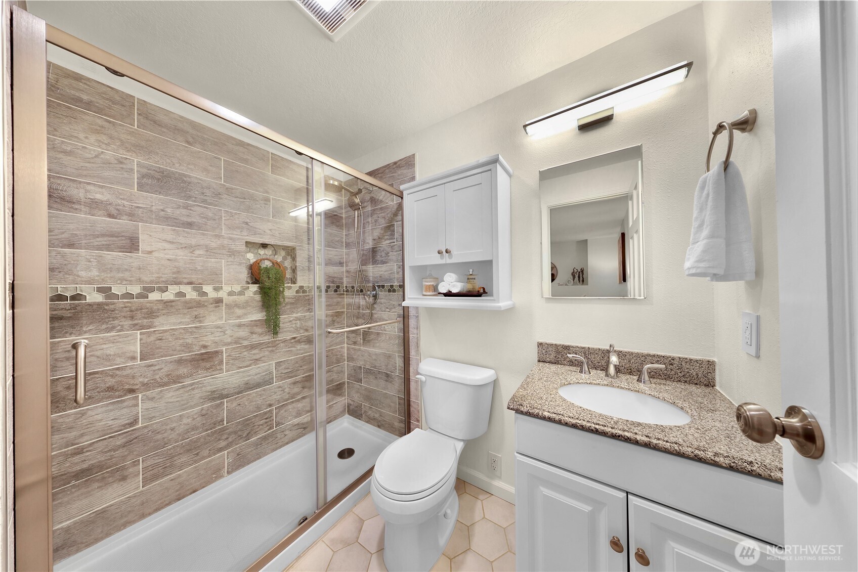 22721 Ne 12th Place Property Photo 19