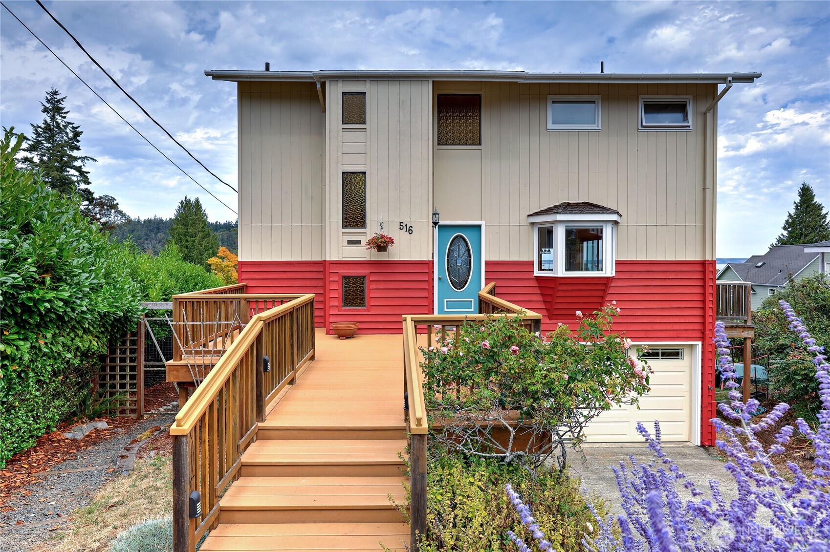 516 V Street Property Photo 2