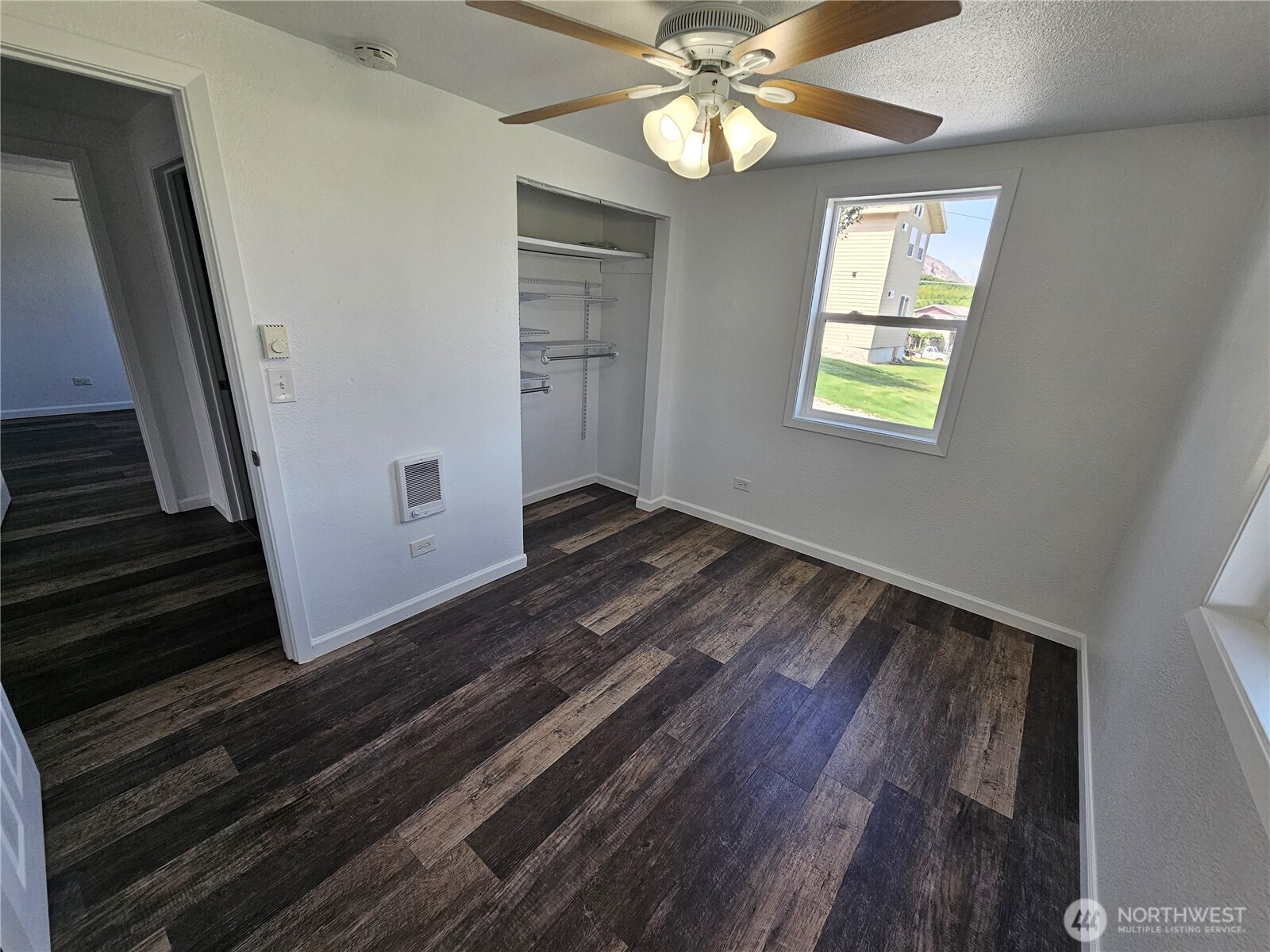 2120 Deerpath Drive Property Photo 19