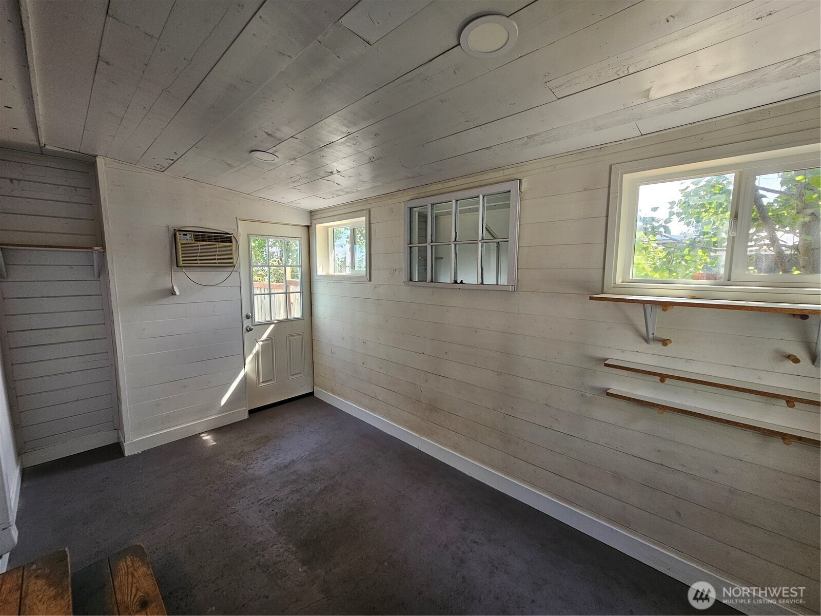 2120 Deerpath Drive Property Photo 26