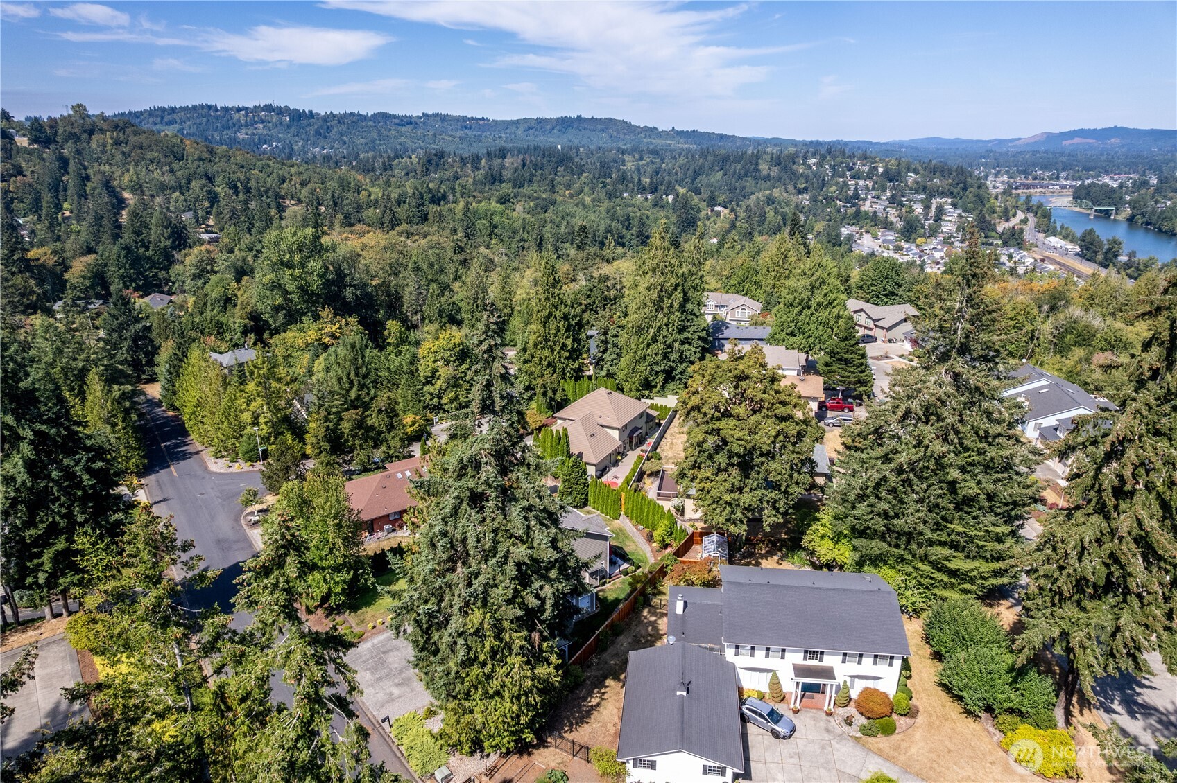 2538 E Lynnwood Drive Property Photo 37