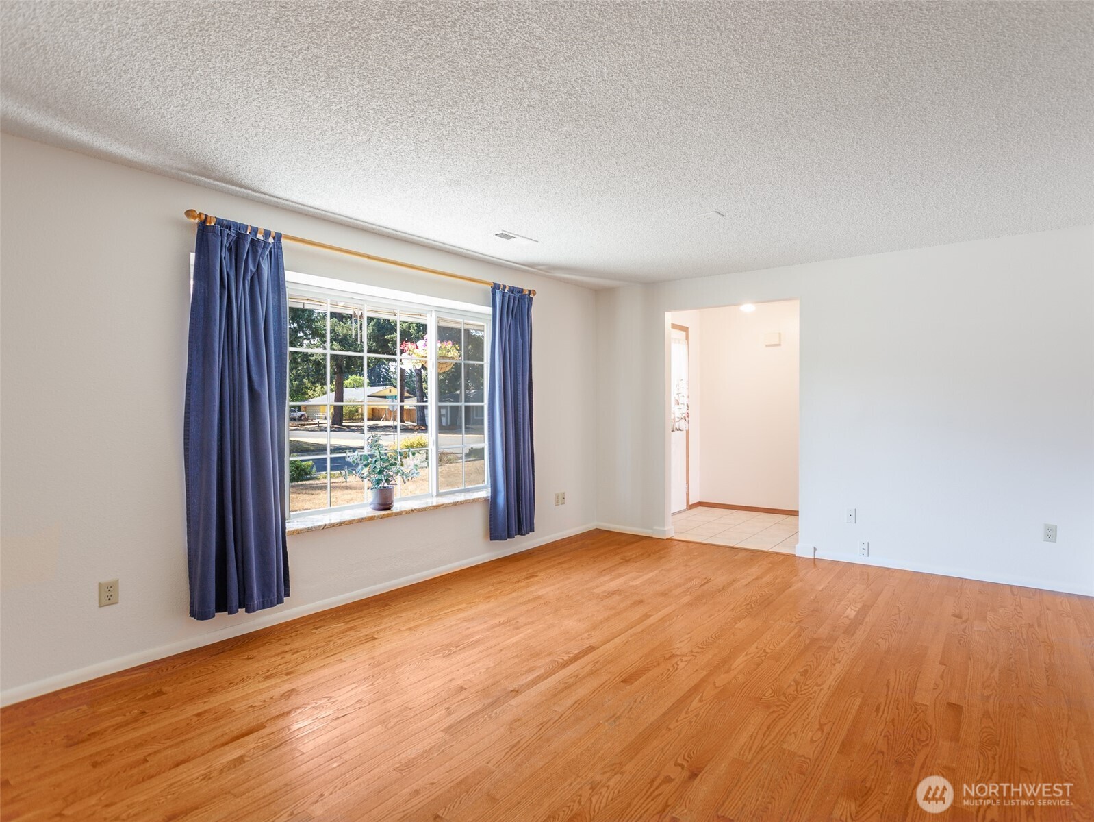 8304 3rd Avenue Property Photo 5