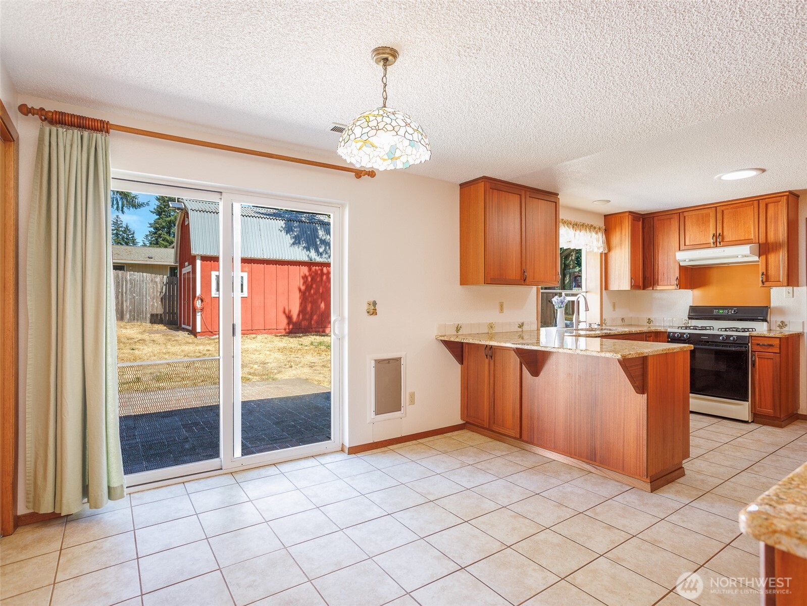 8304 3rd Avenue Property Photo 10