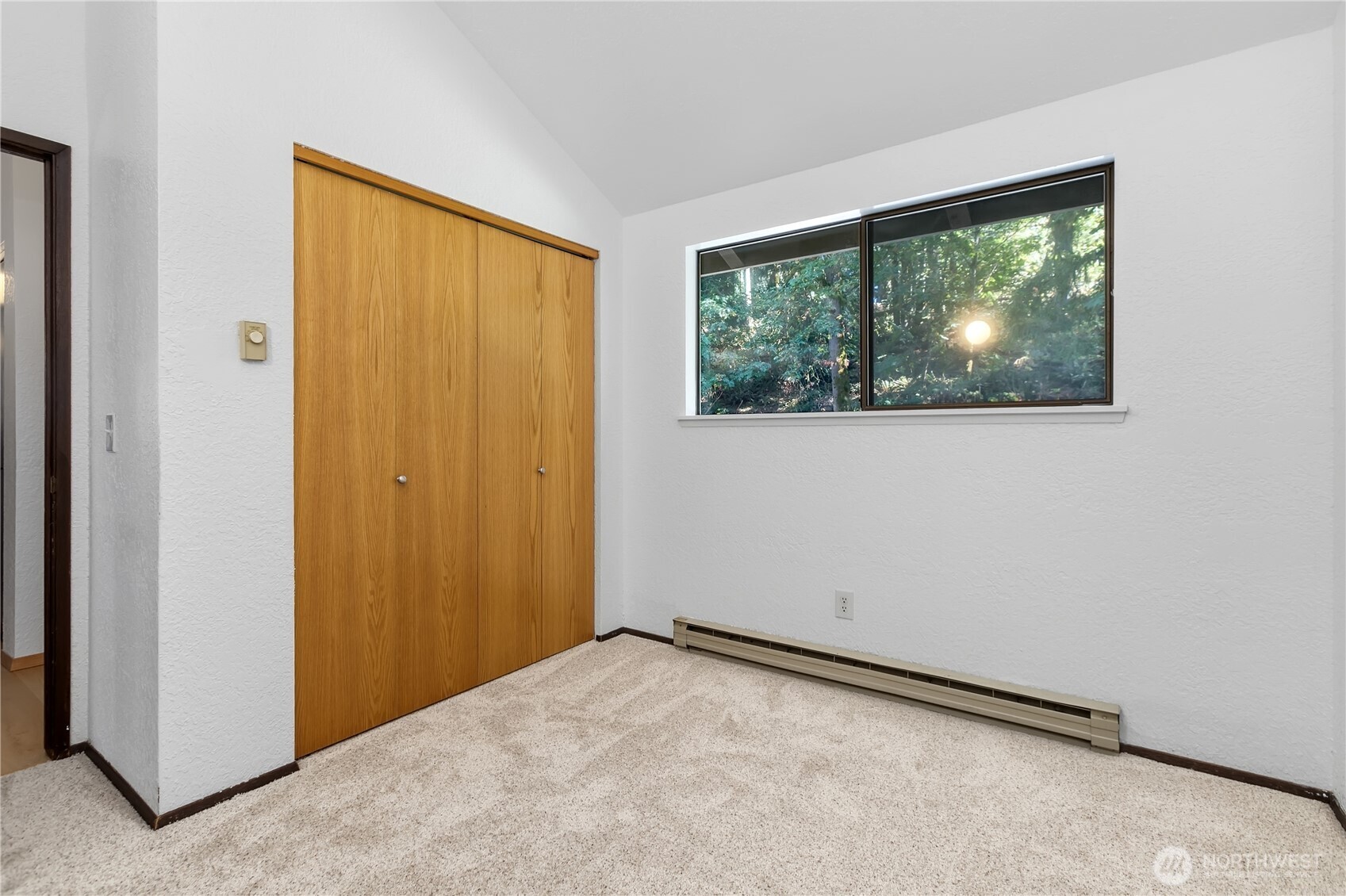 6 Swallow Circle Property Photo 20
