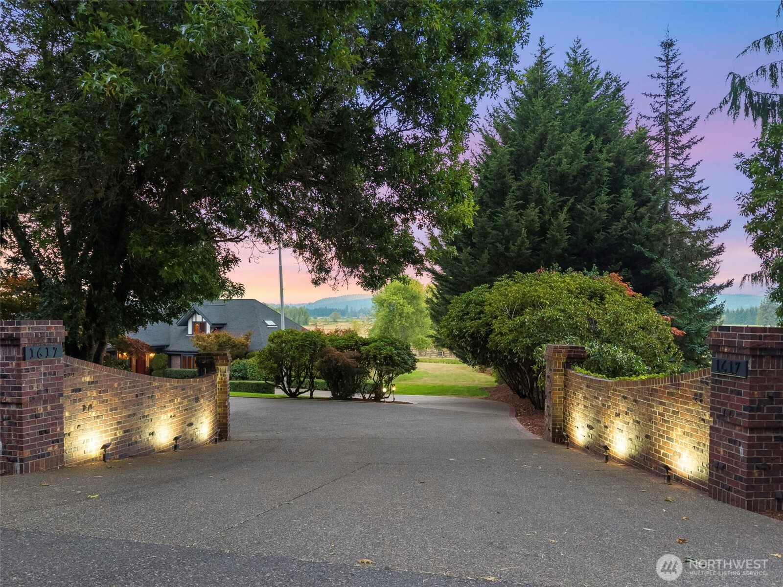 1617 S Scheuber Road Property Photo 2