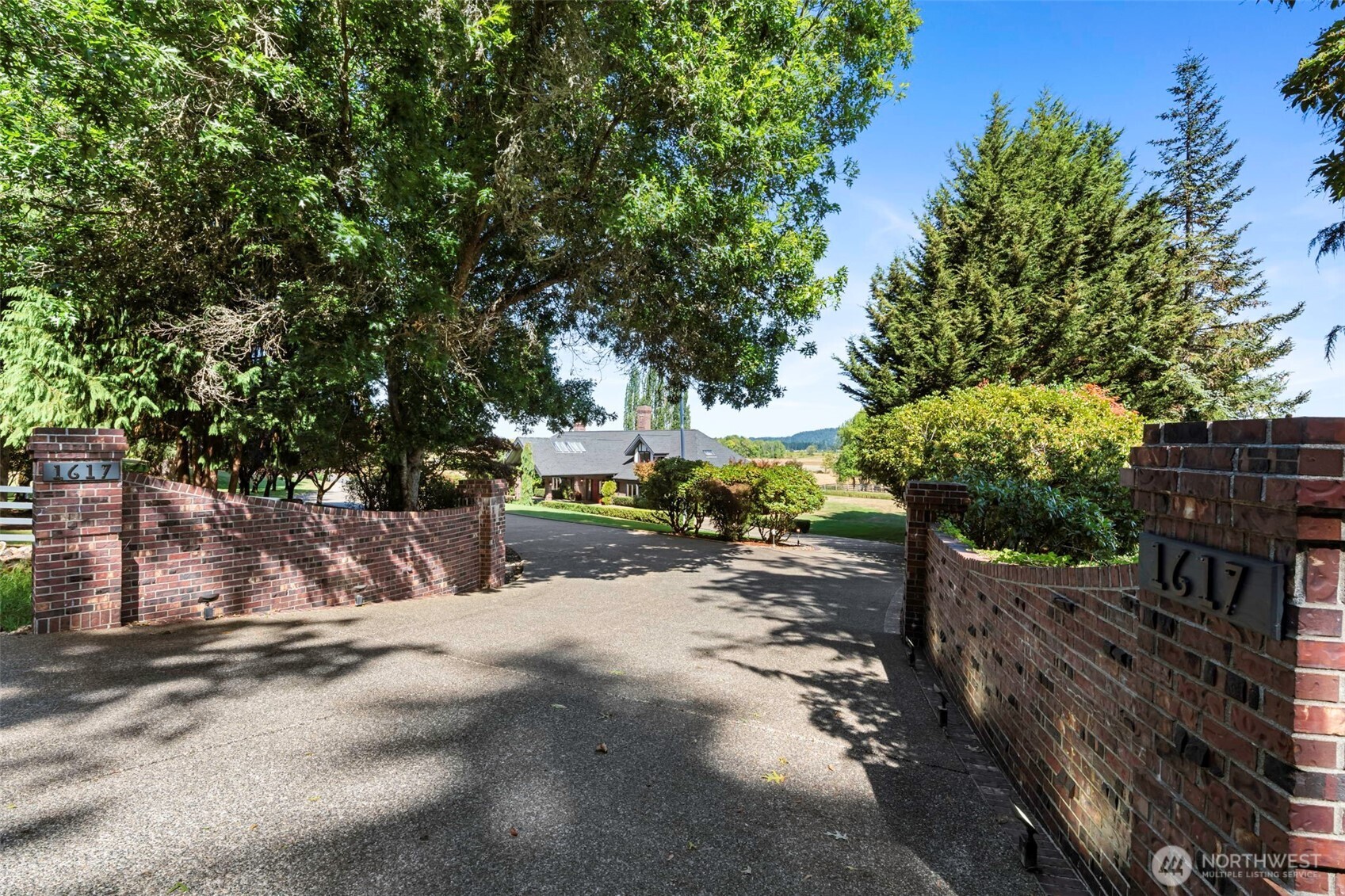1617 S Scheuber Road Property Photo 3