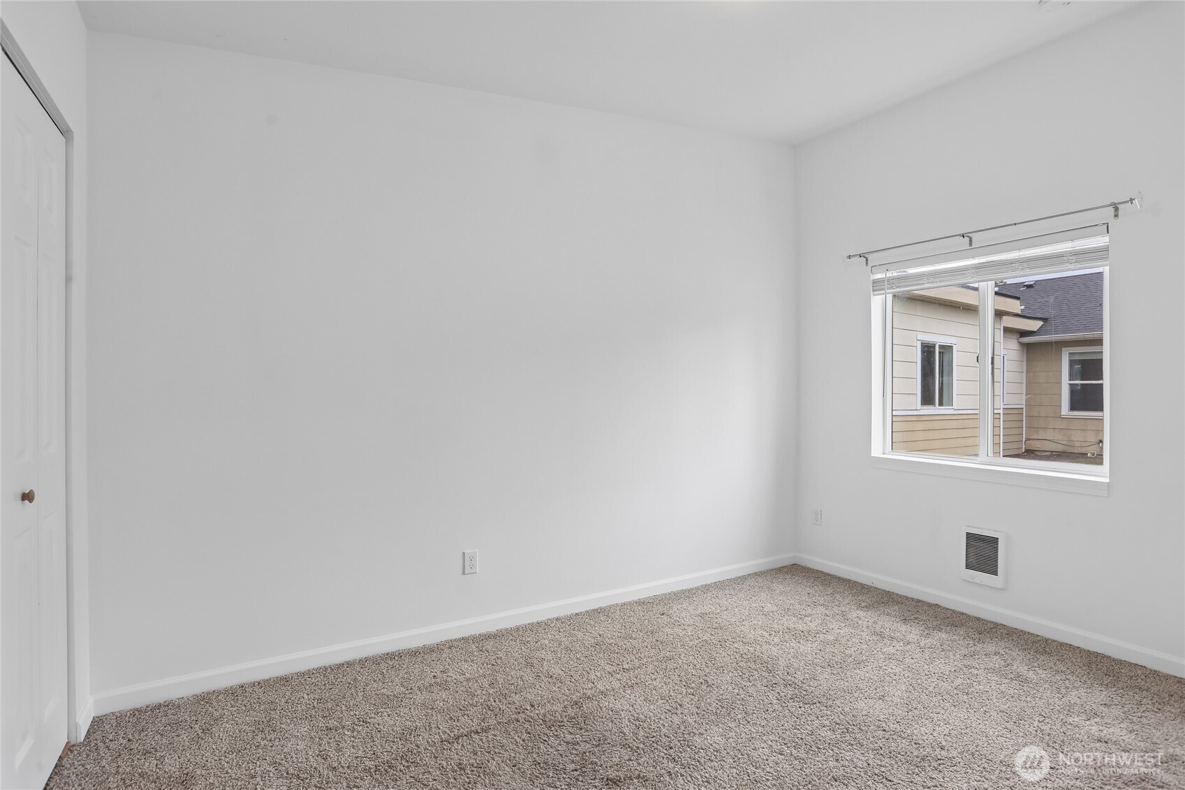 601 W Hazel Street Property Photo 38