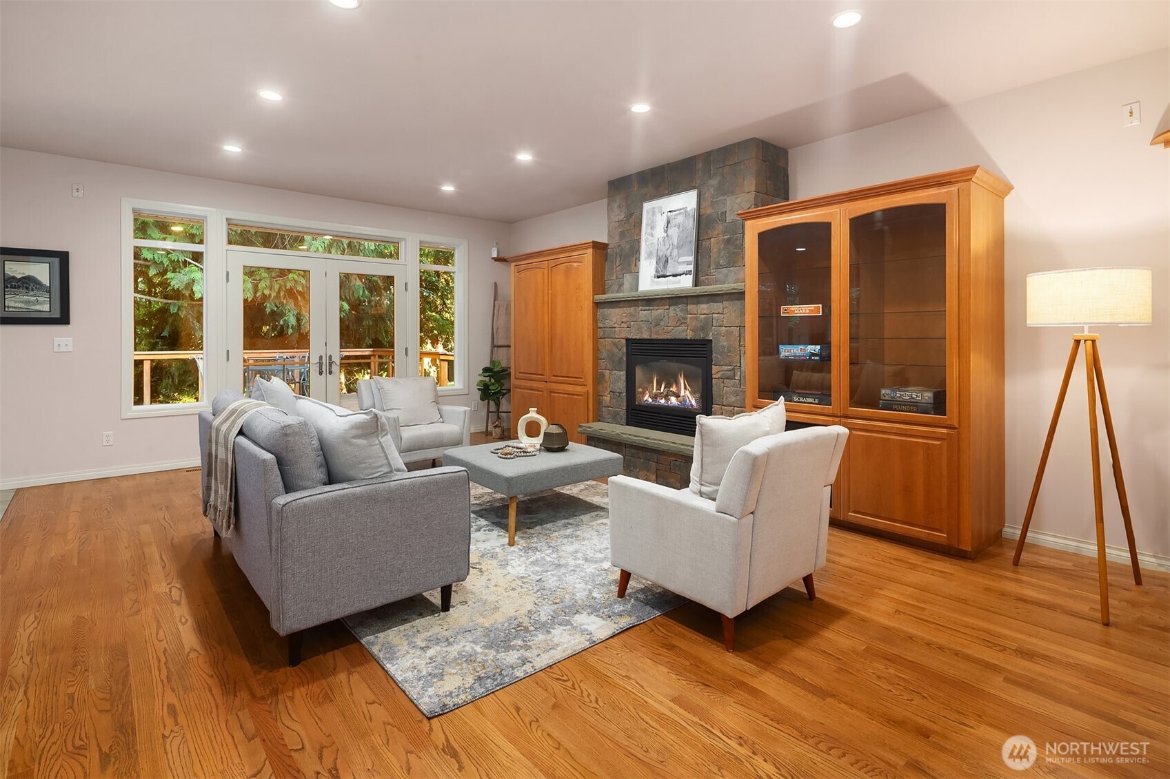 11514 46th Street Property Photo 5