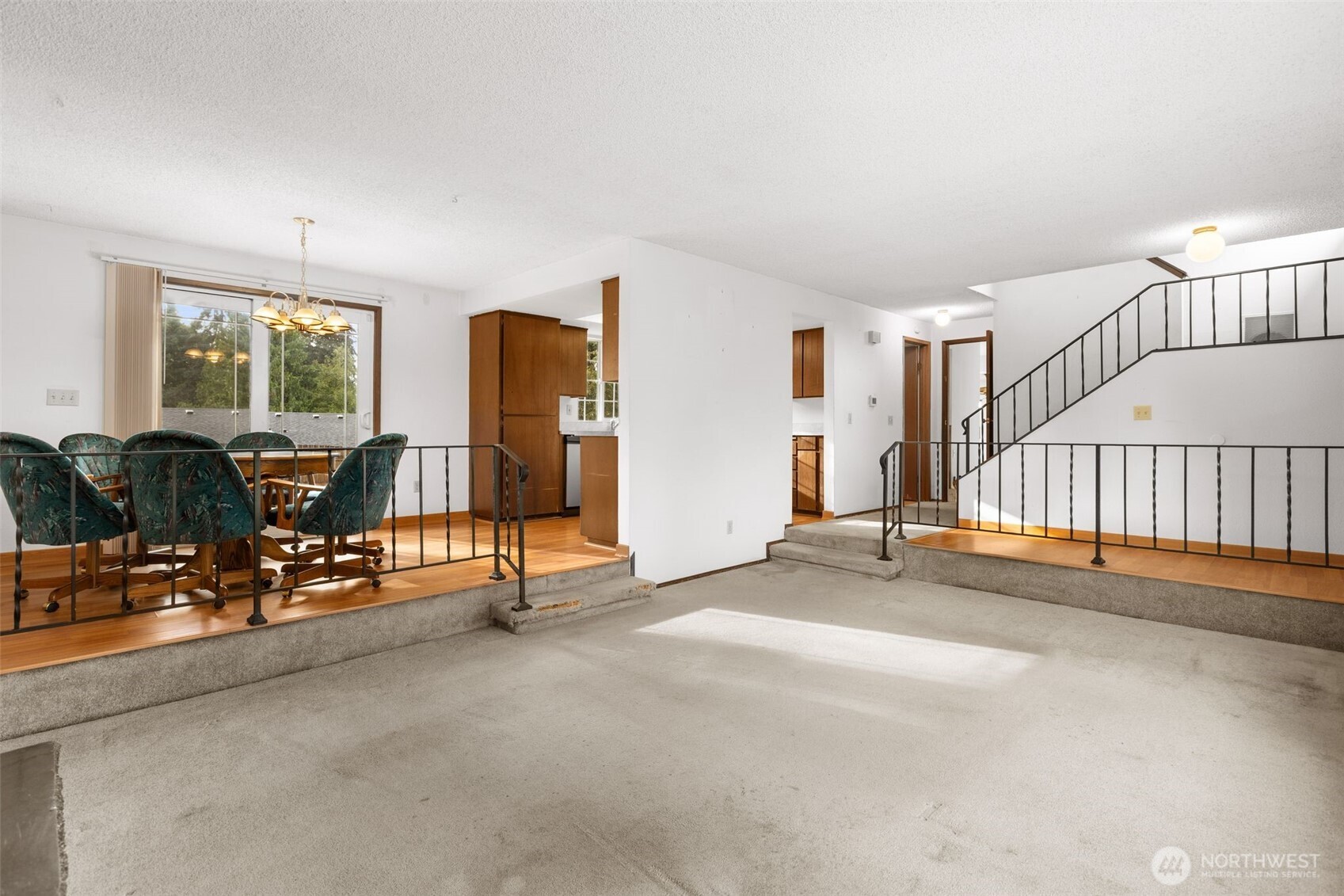 33411 29th Place Property Photo 6