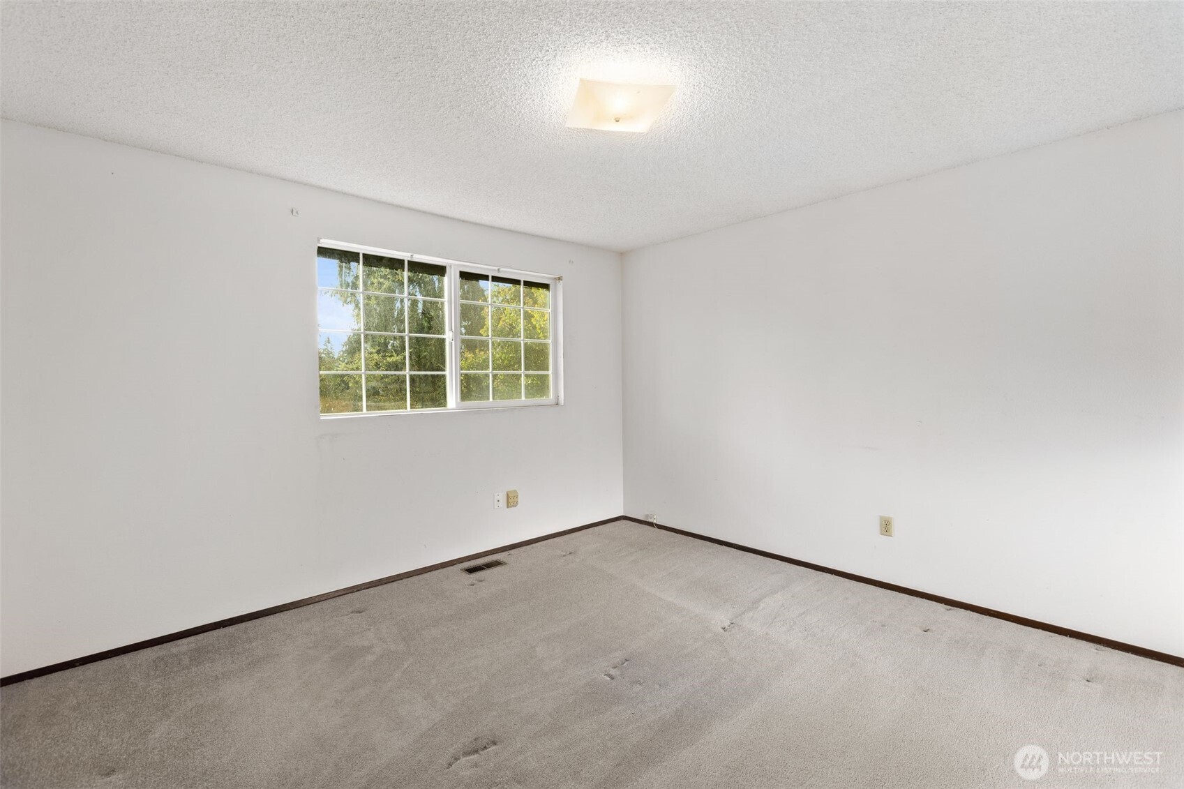 33411 29th Place Property Photo 14