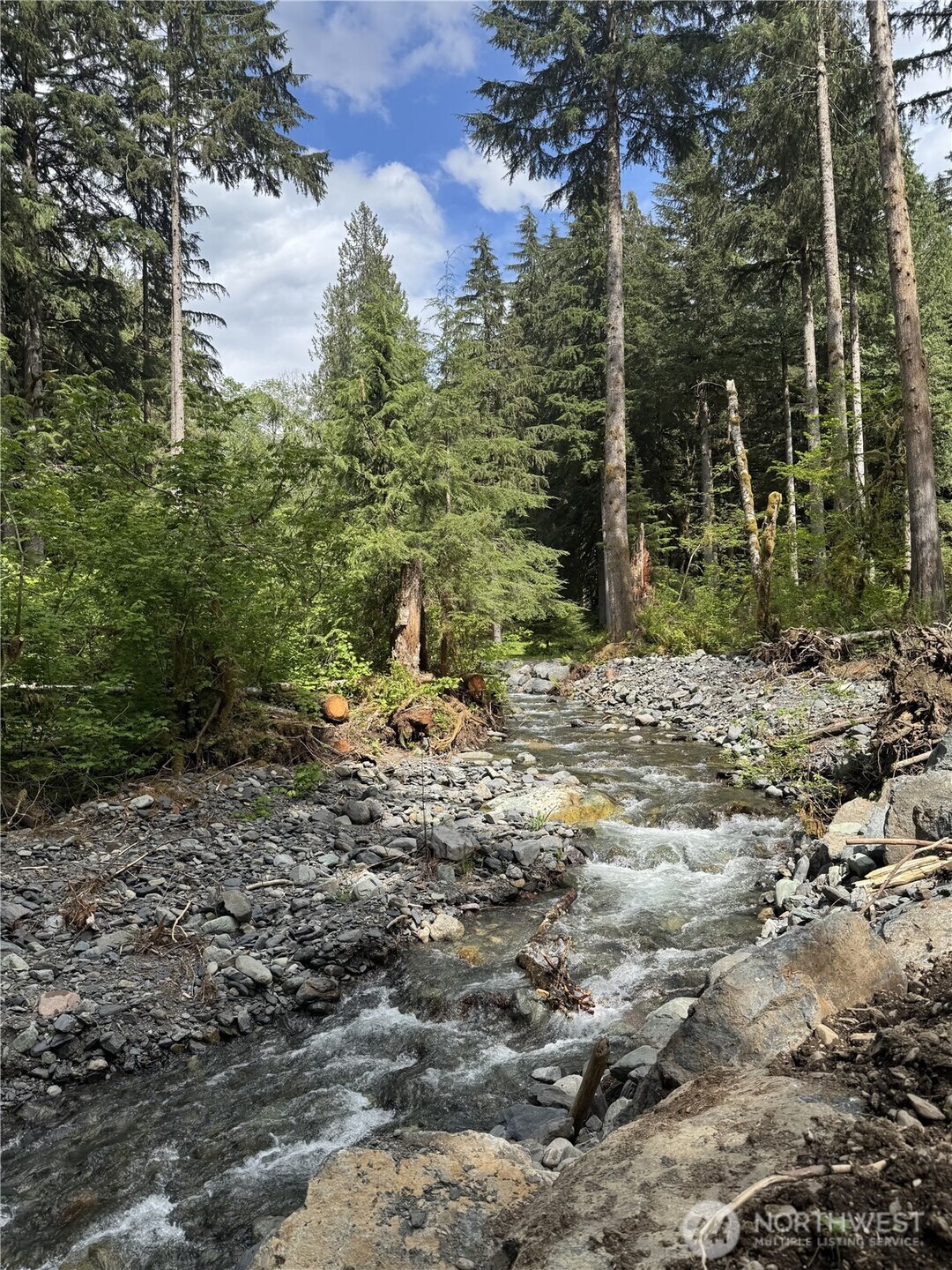 10707 Thompson Creek Road Property Photo 2