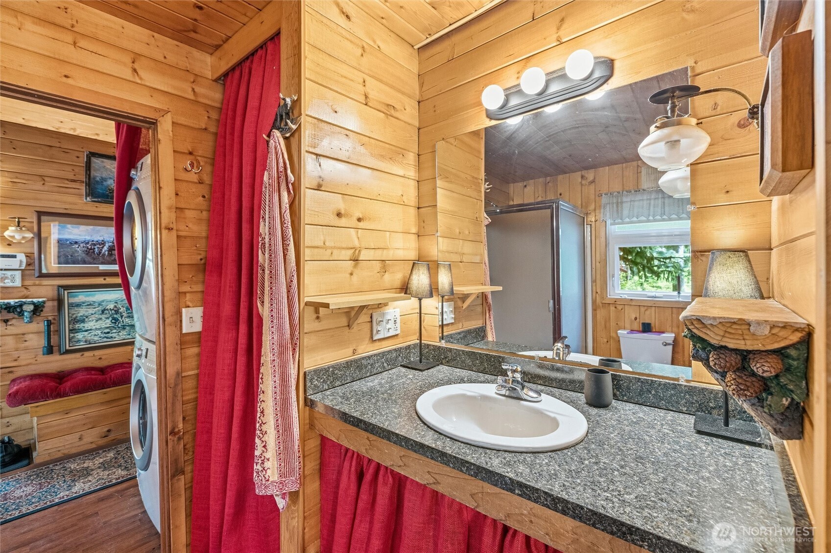 10707 Thompson Creek Road Property Photo 17