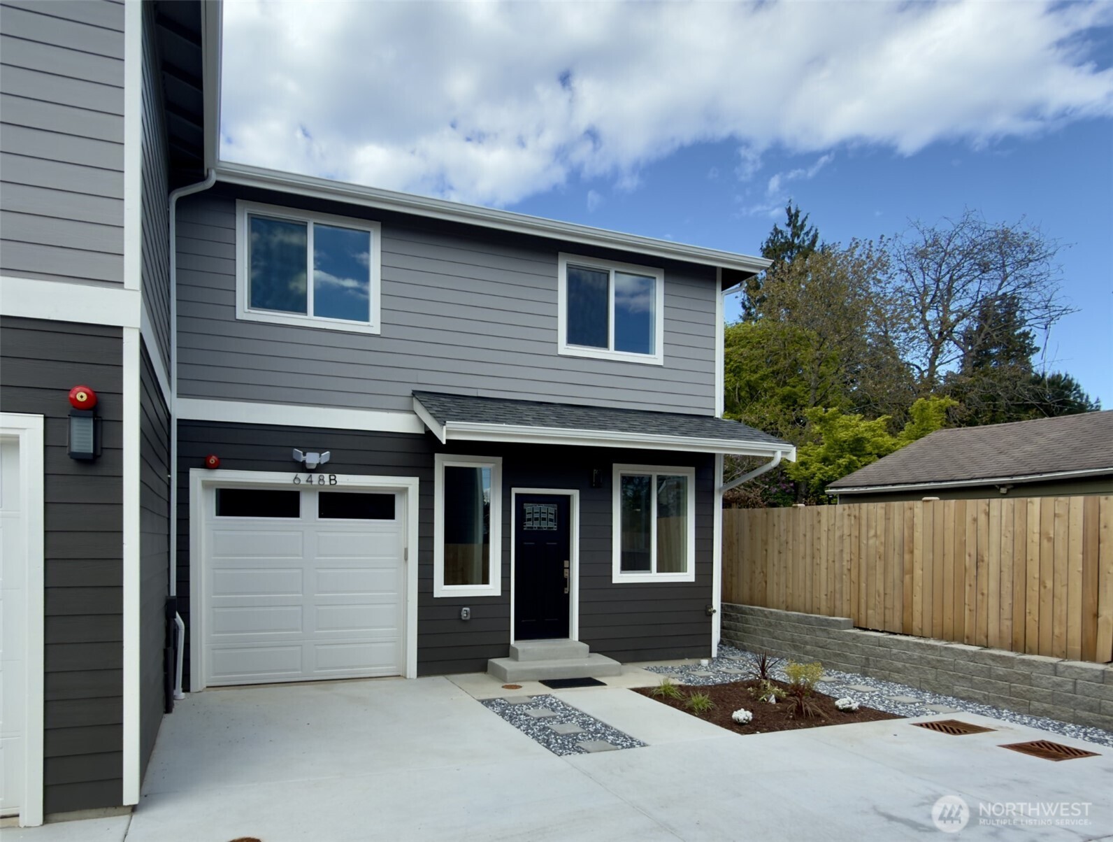 648 B Sw 139th Street Property Photo 1