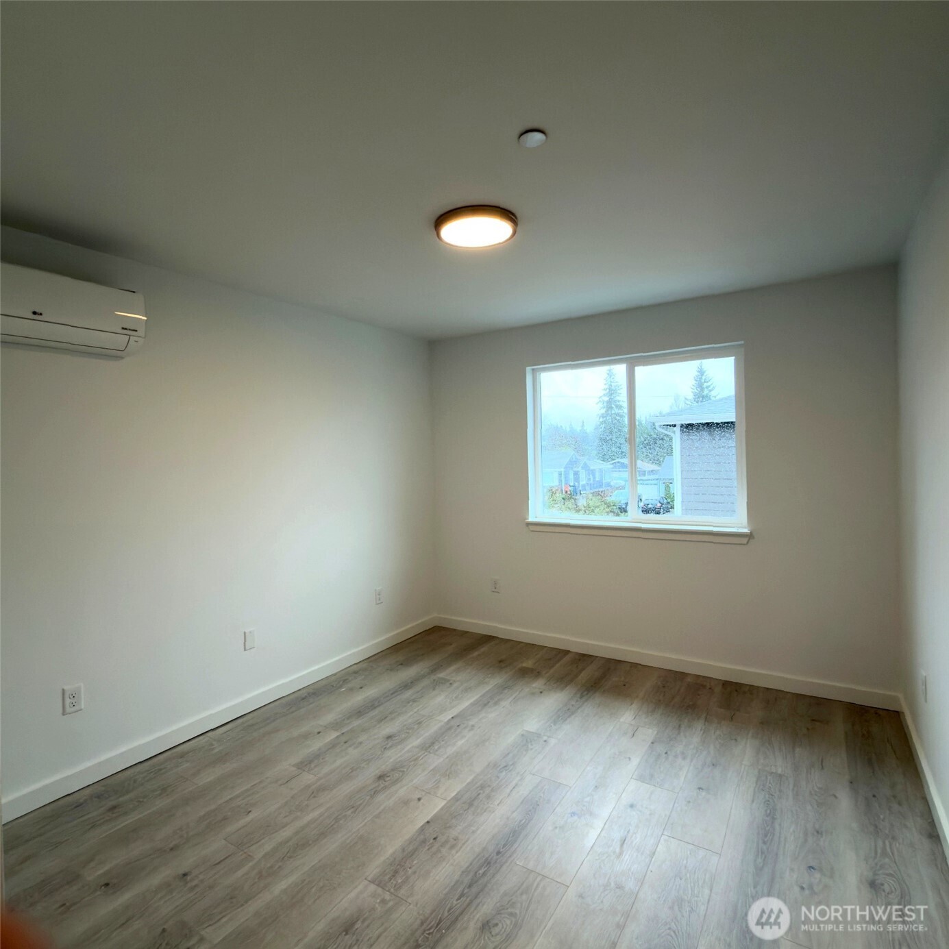 648 B Sw 139th Street Property Photo 9