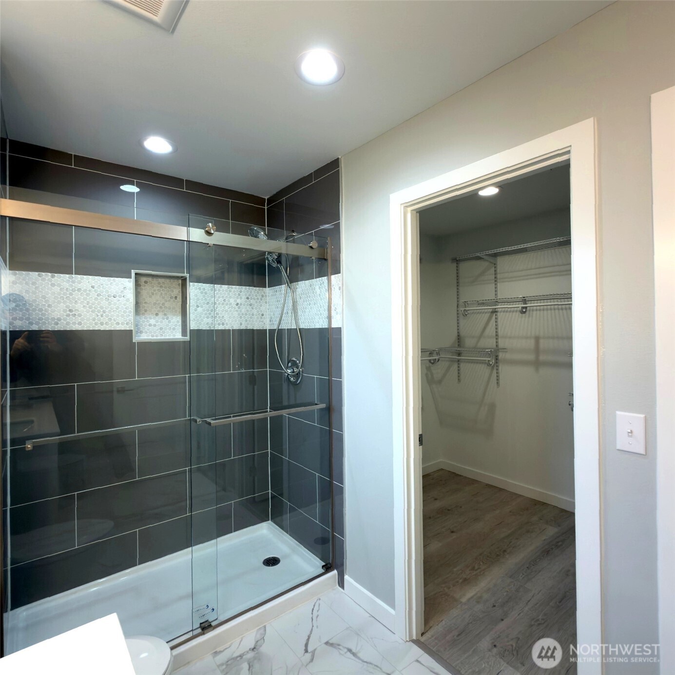 648 B Sw 139th Street Property Photo 10