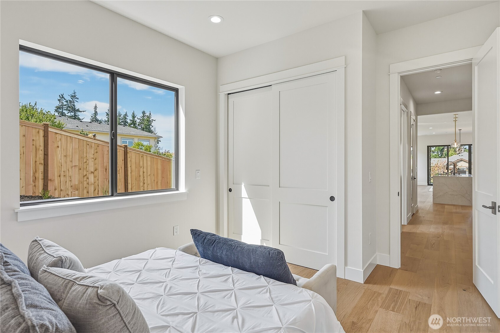 2946 215th Place Property Photo 13