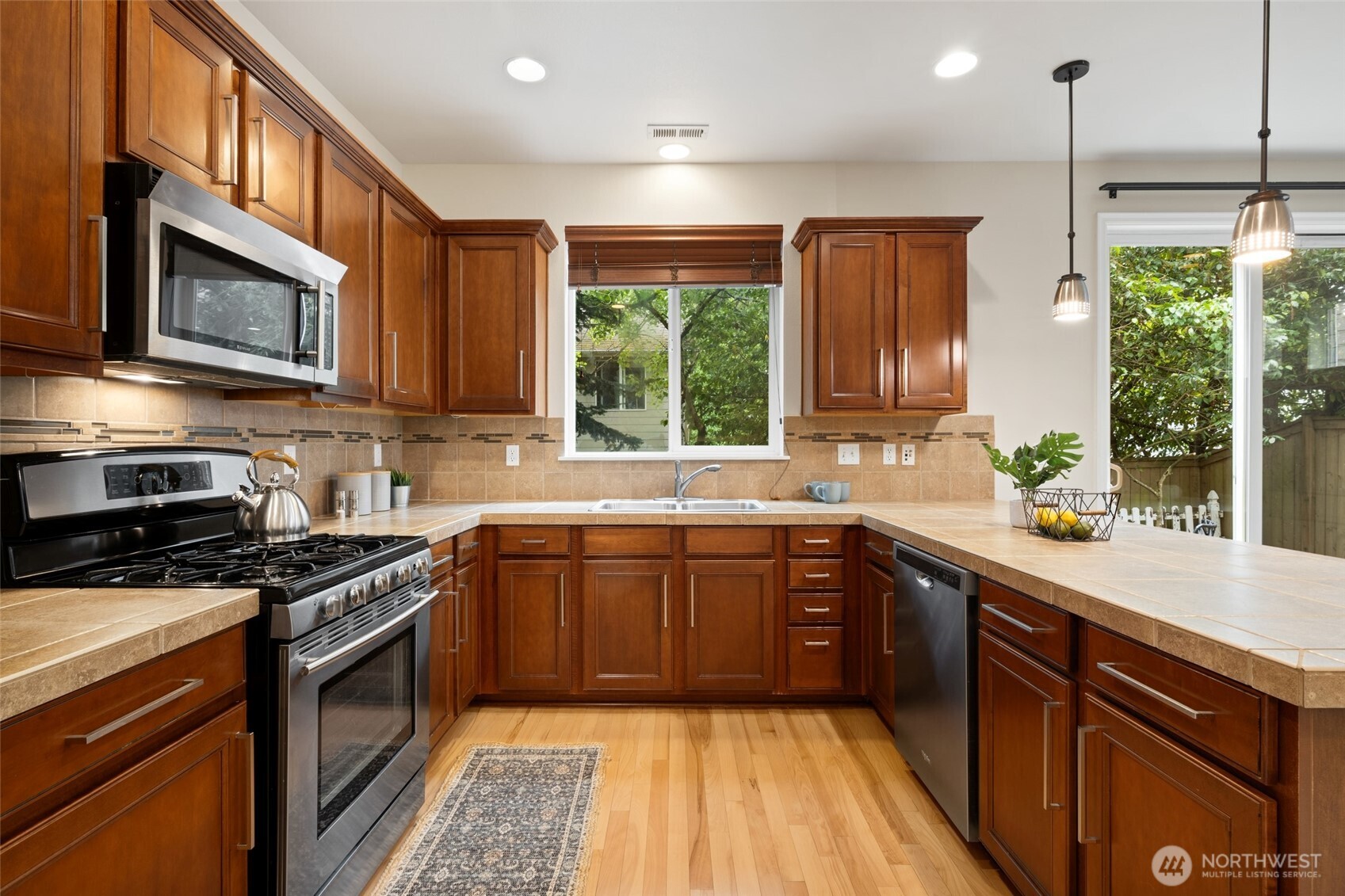 18024 29th Drive Property Photo 12