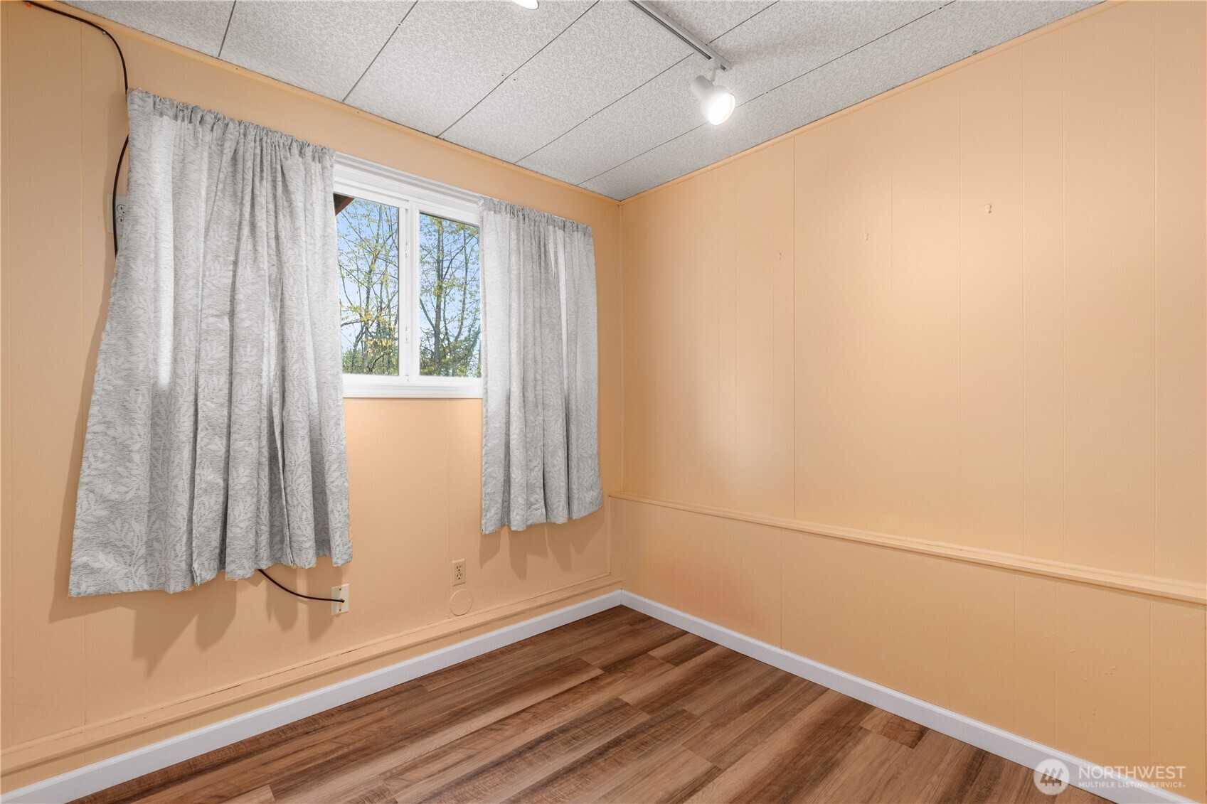 32454 22nd Avenue Property Photo 21