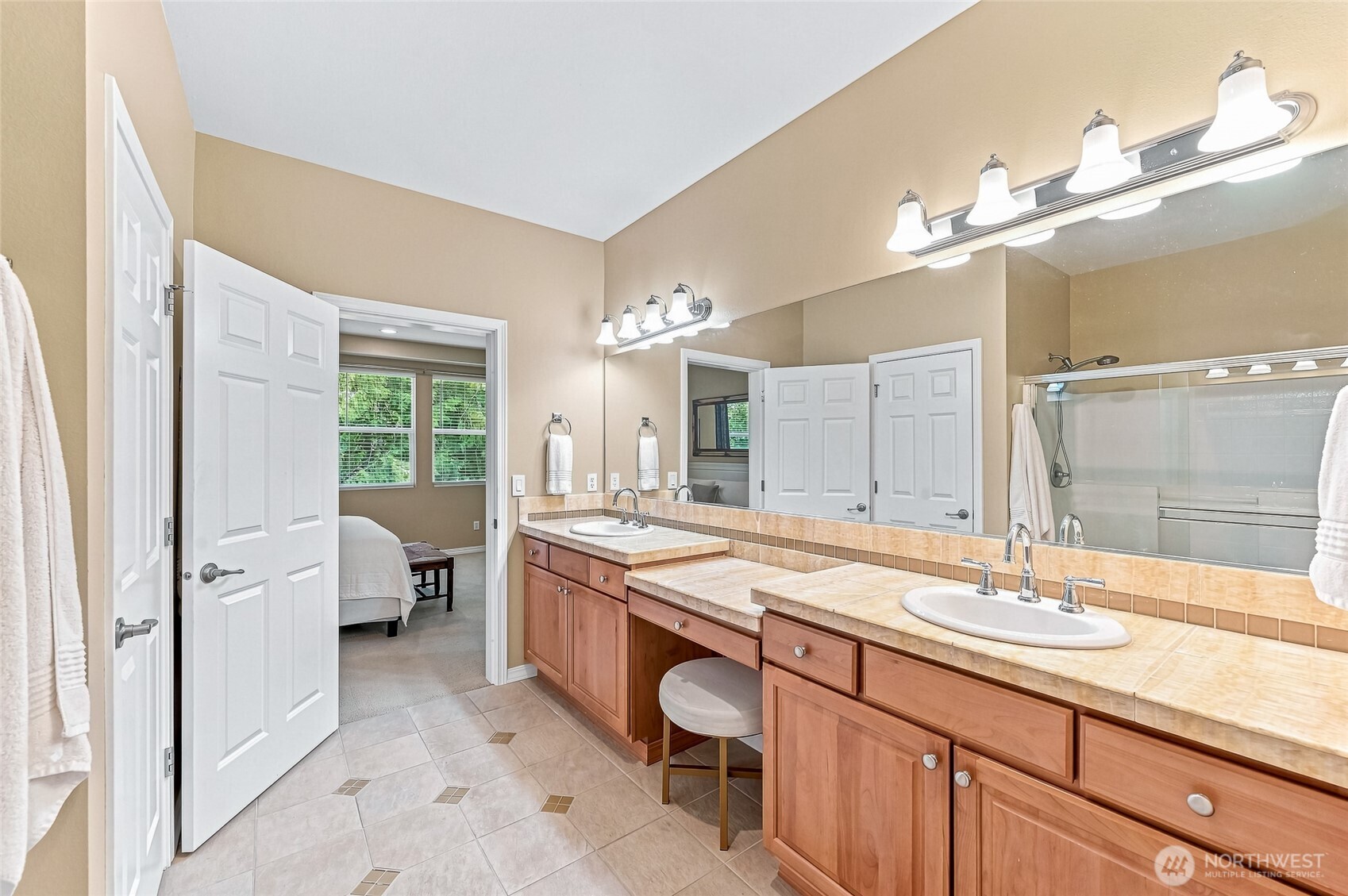 12026 Big Leaf Way Property Photo 19