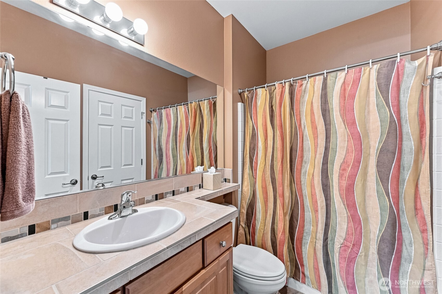 12026 Big Leaf Way Property Photo 26