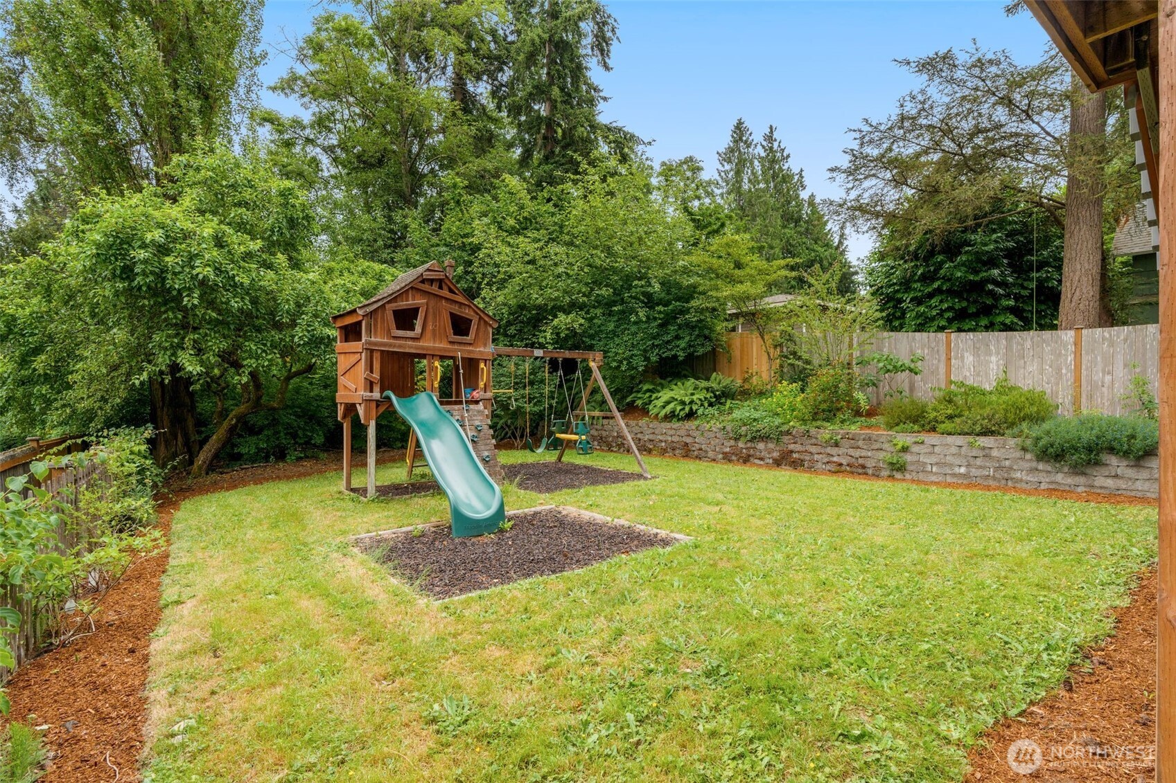 19036 18th Avenue Property Photo 25