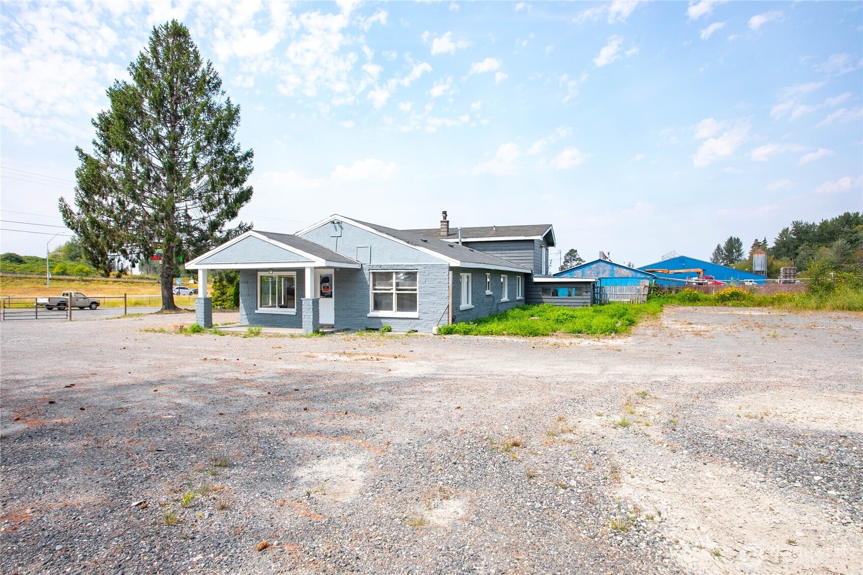 4726 Pacific Highway Property Photo 4