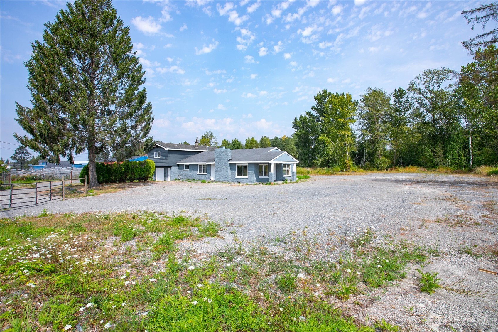 4726 Pacific Highway Property Photo 8