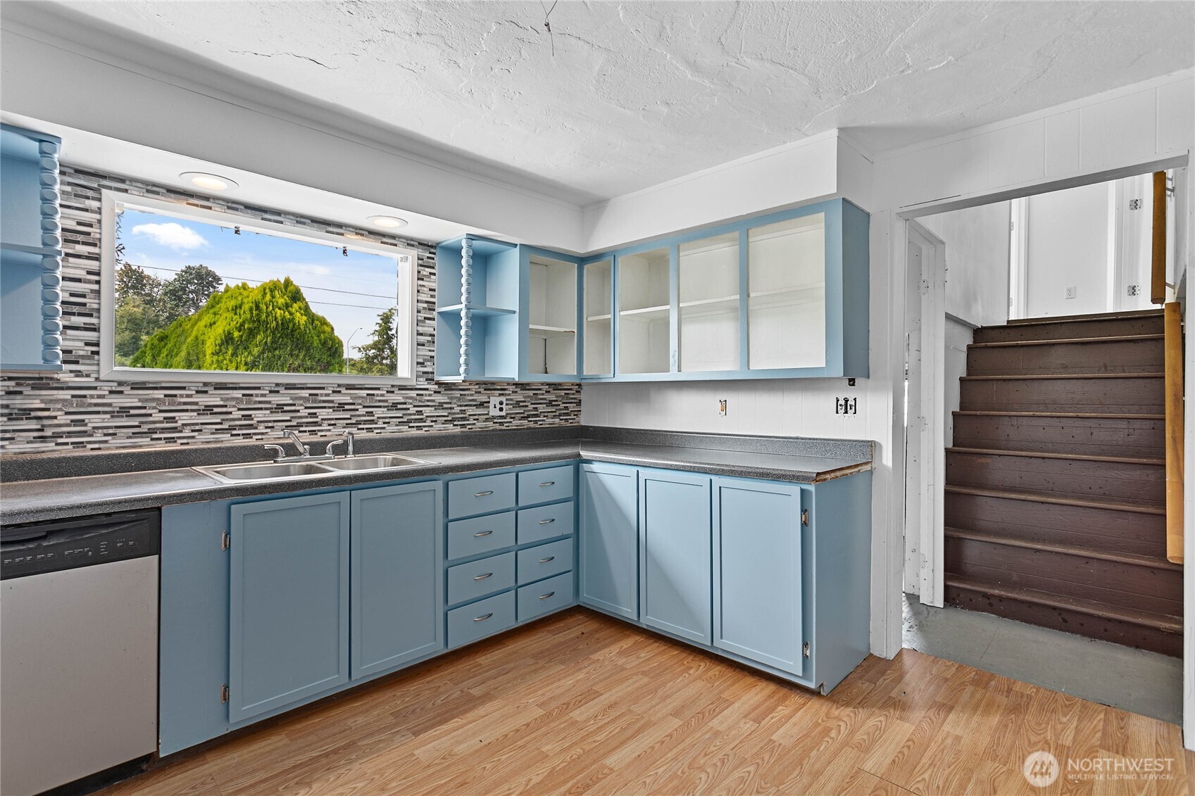 4726 Pacific Highway Property Photo 17