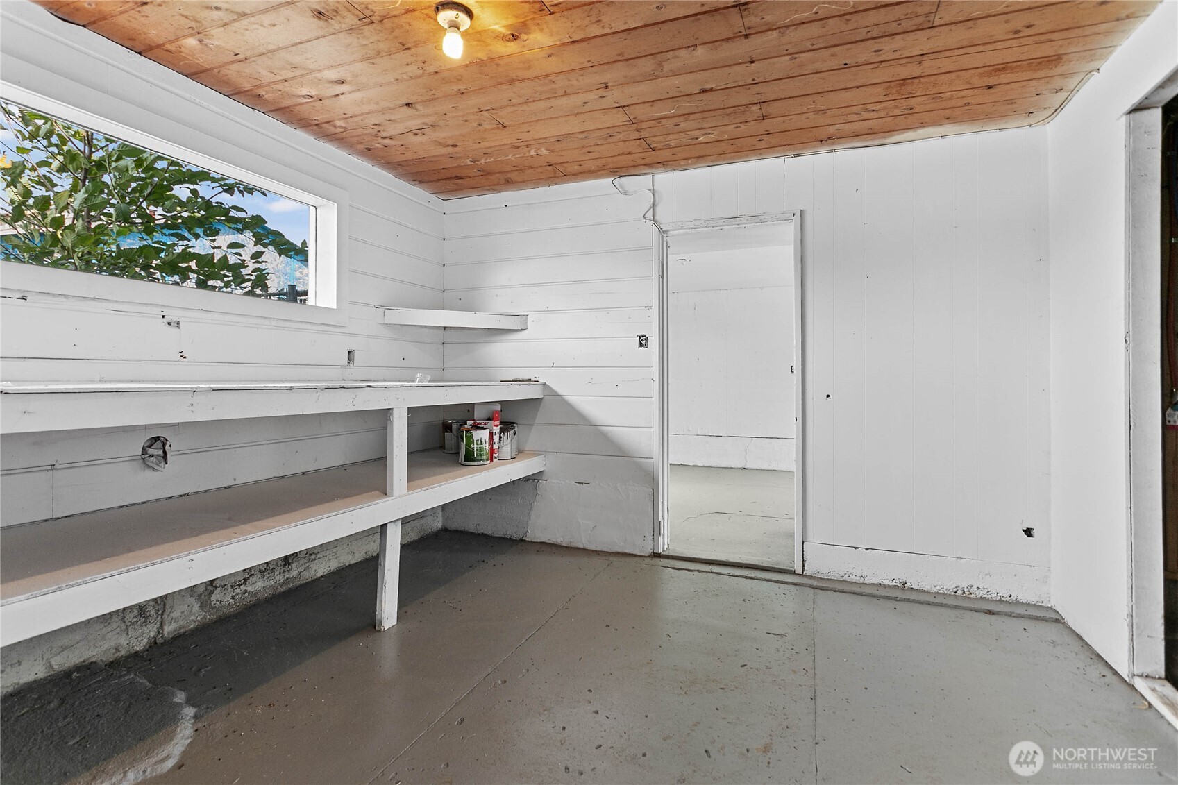 4726 Pacific Highway Property Photo 34