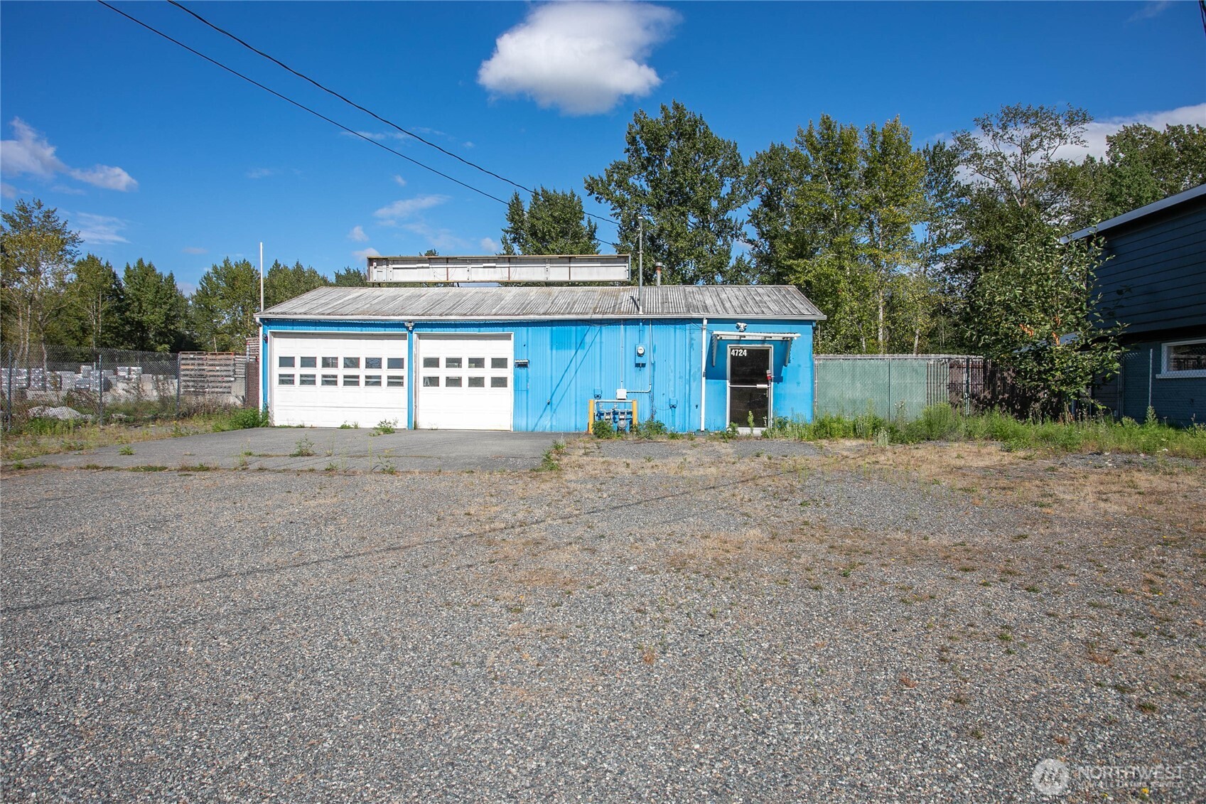 4726 Pacific Highway Property Photo 36