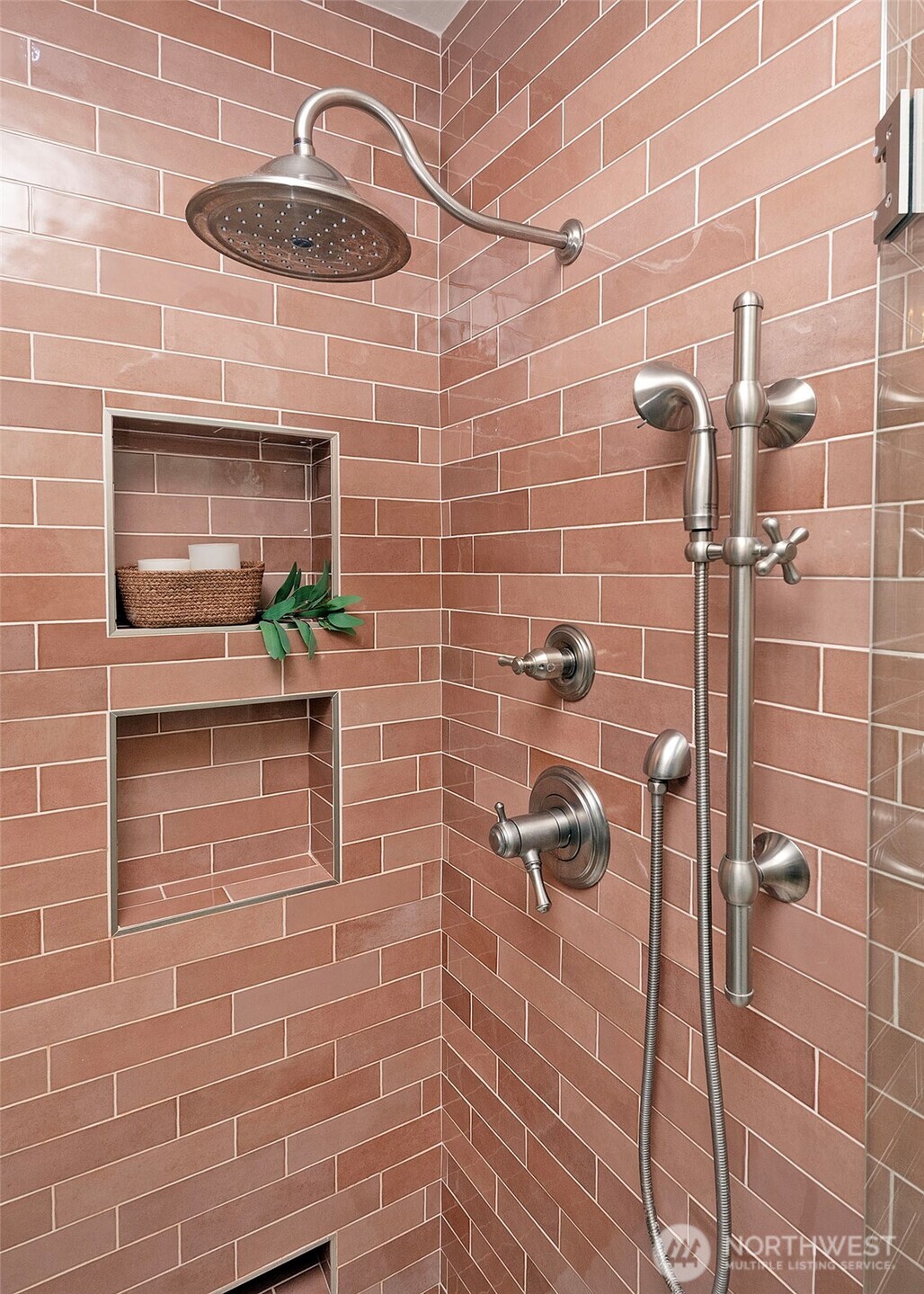 3820 Burke Avenue Property Photo 21
