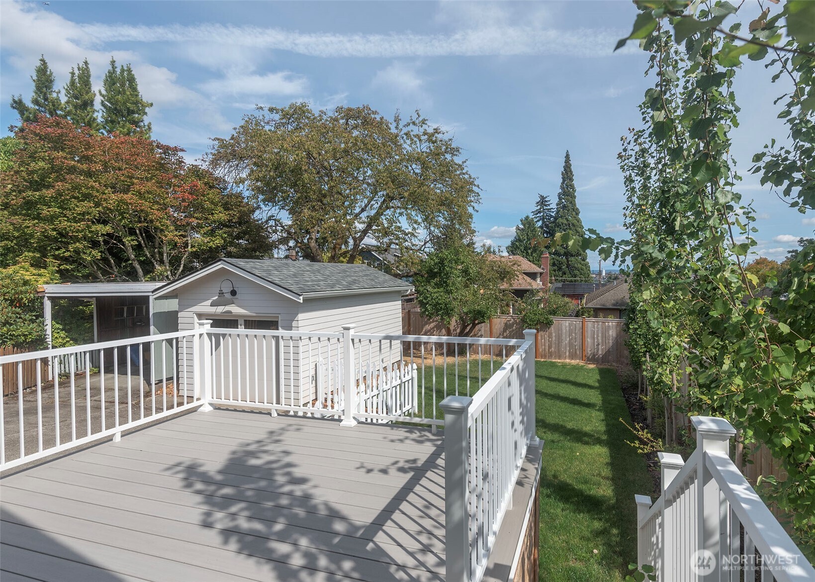 3820 Burke Avenue Property Photo 35