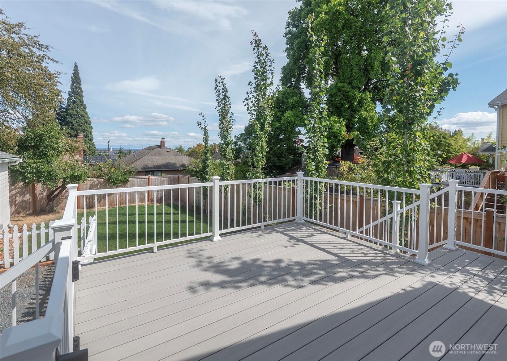 3820 Burke Avenue Property Photo 36