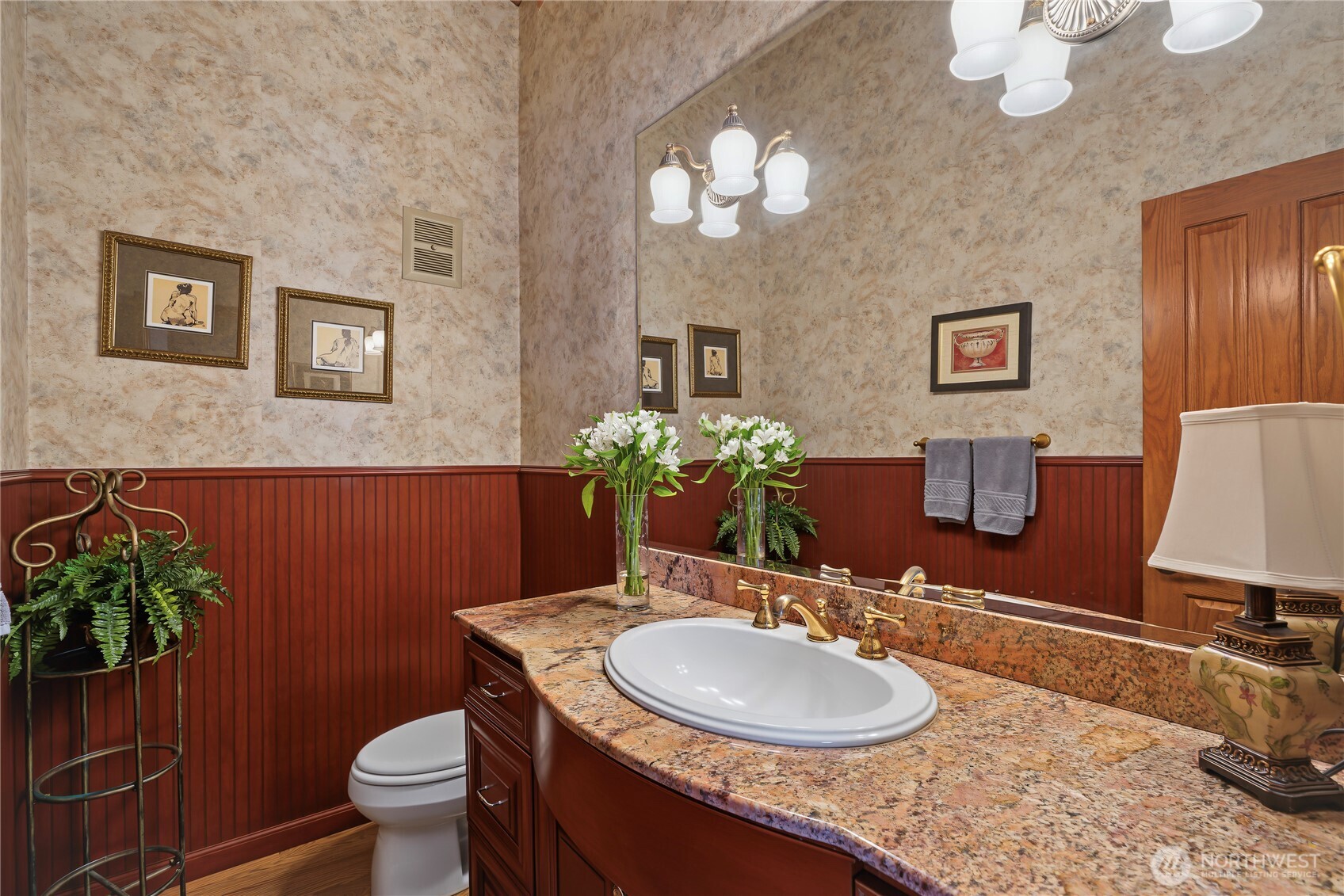 148 S 295th Place Property Photo 12