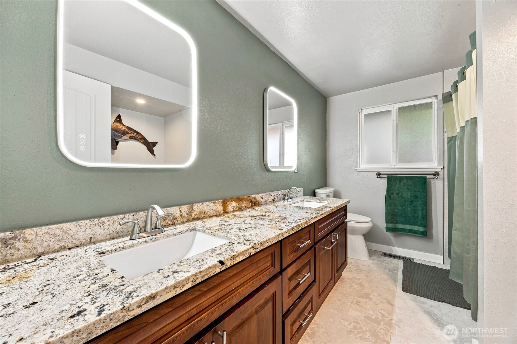 810 19th Avenue Property Photo 12