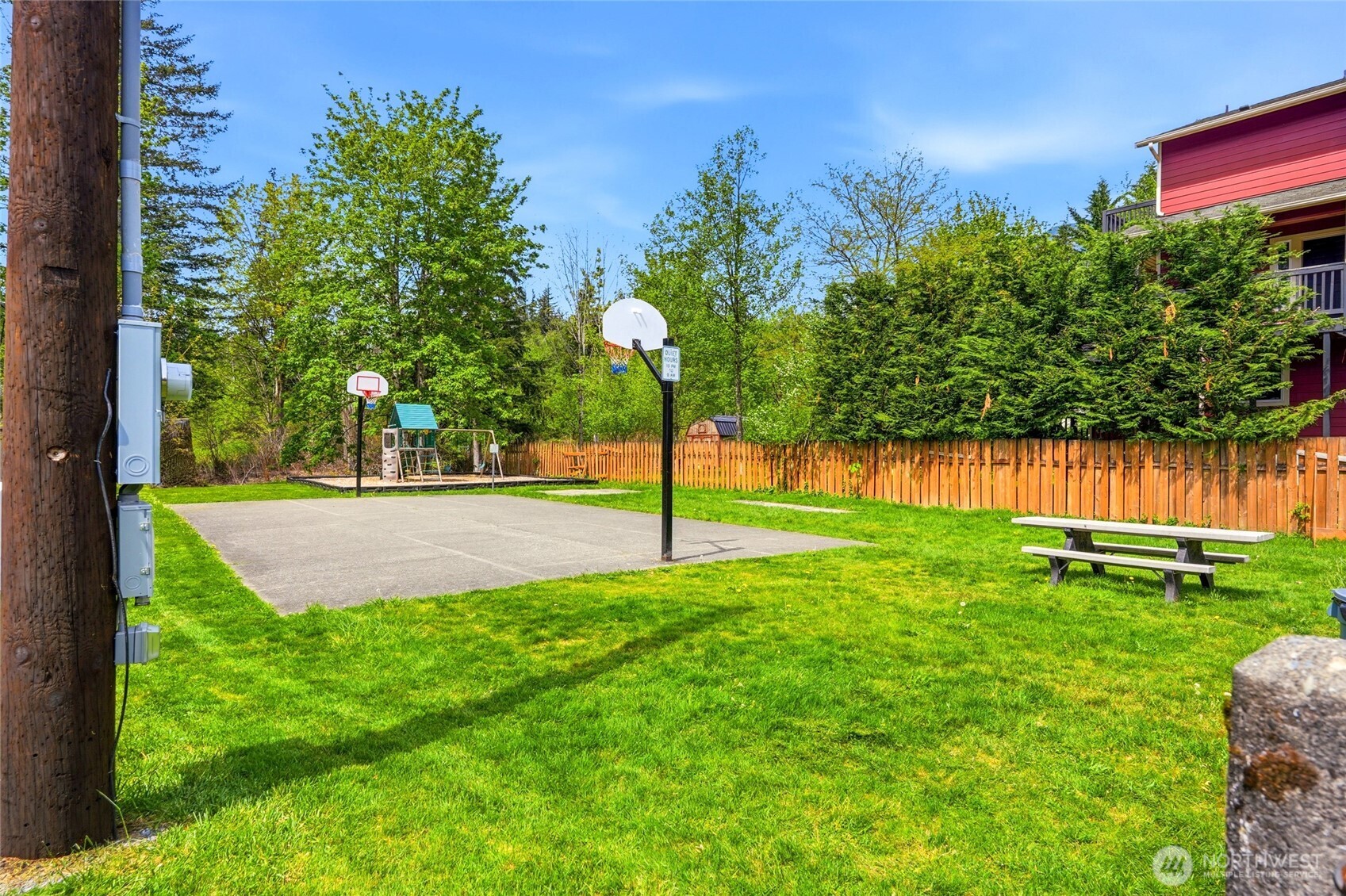44132 Fir Road Property Photo 32