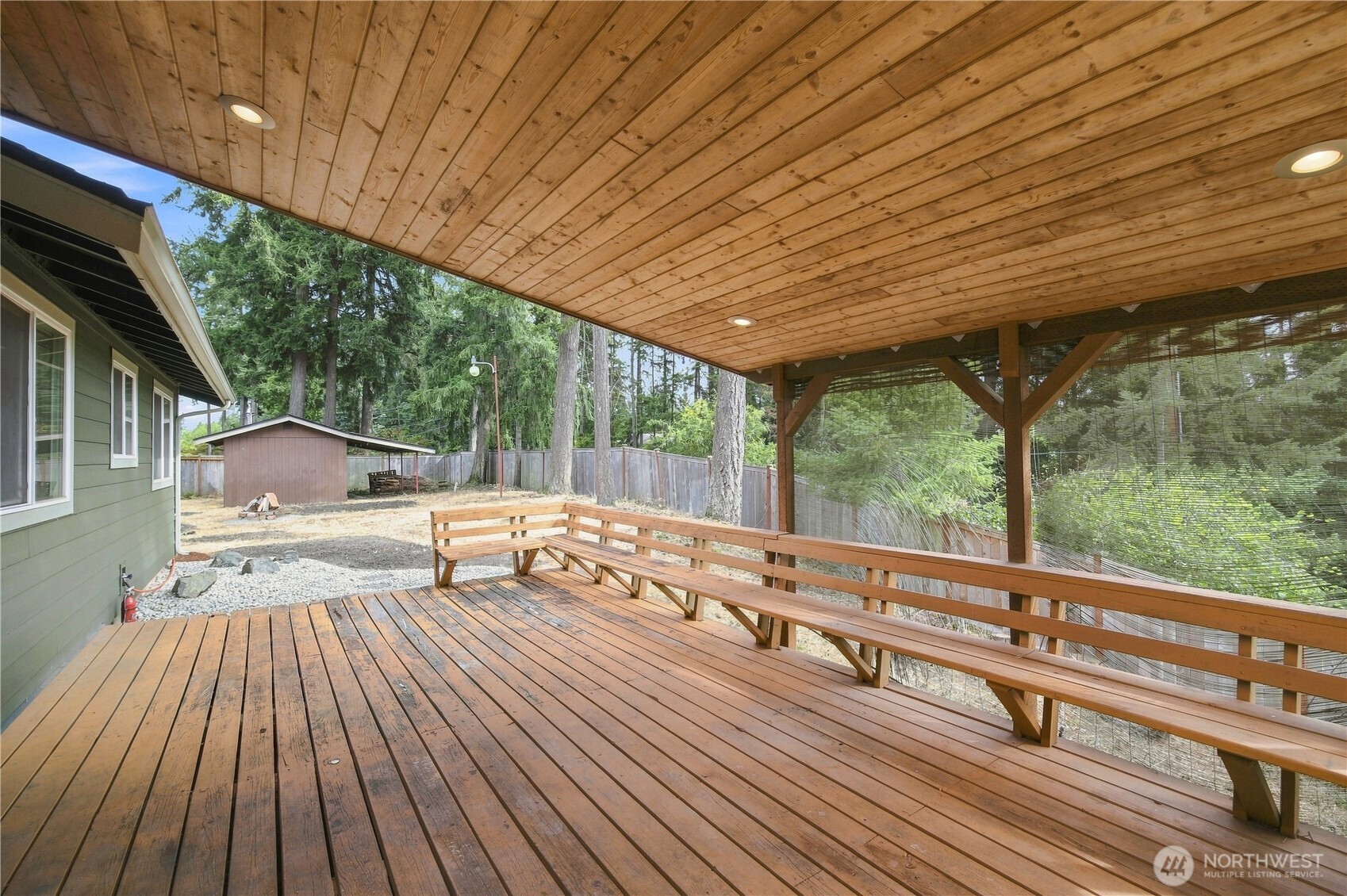 7729 192nd Street Property Photo 16