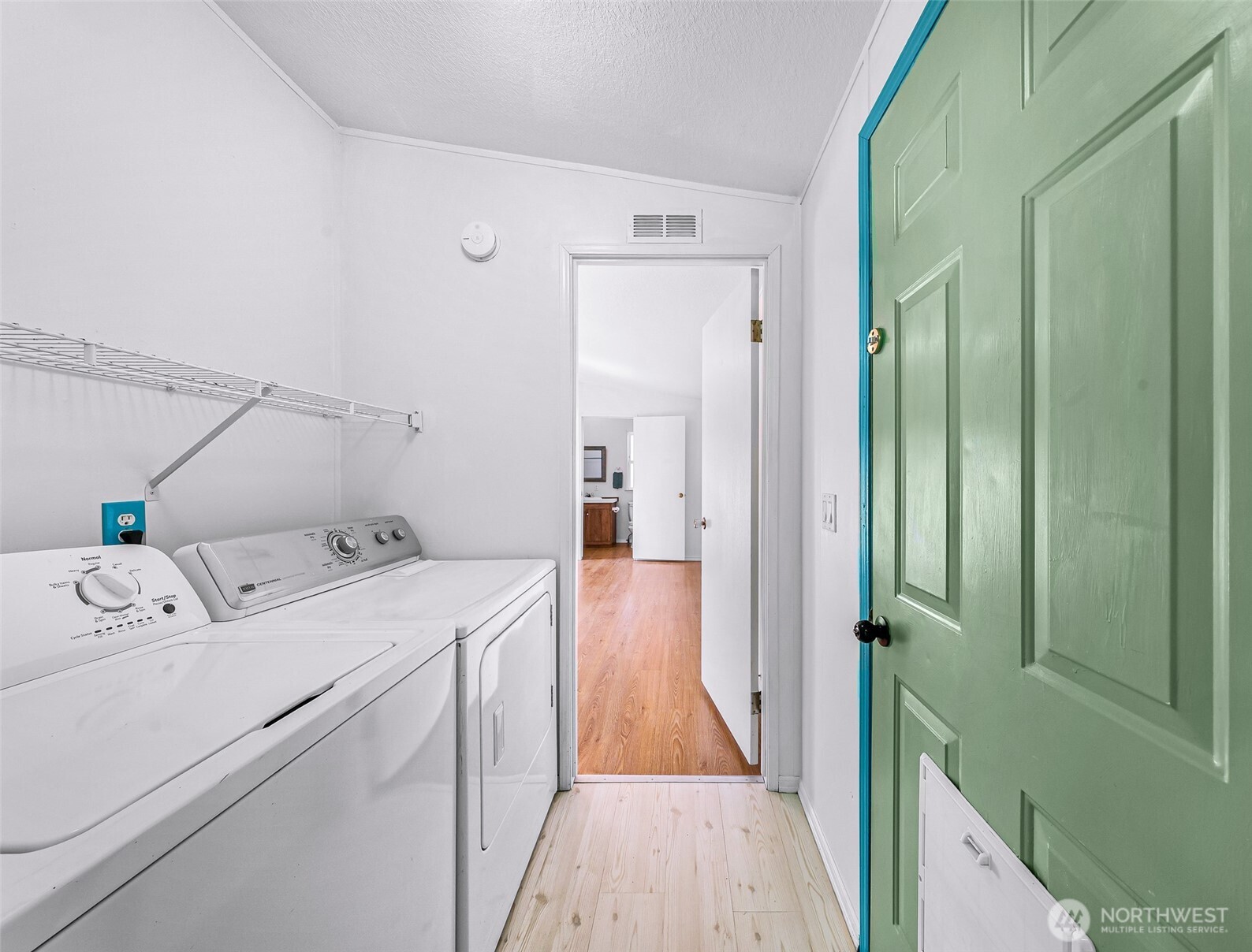 7435 Sunset Drive Property Photo 15