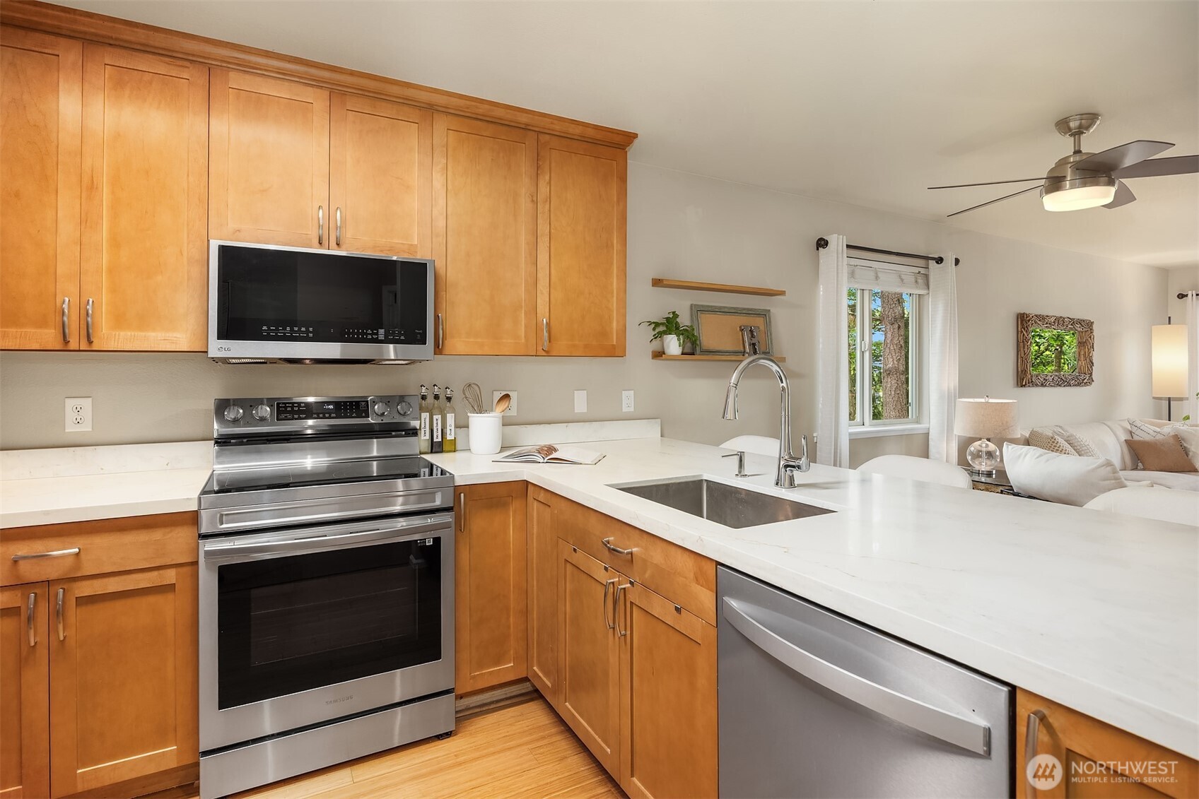 605 5th Street B 201 Property Photo 7