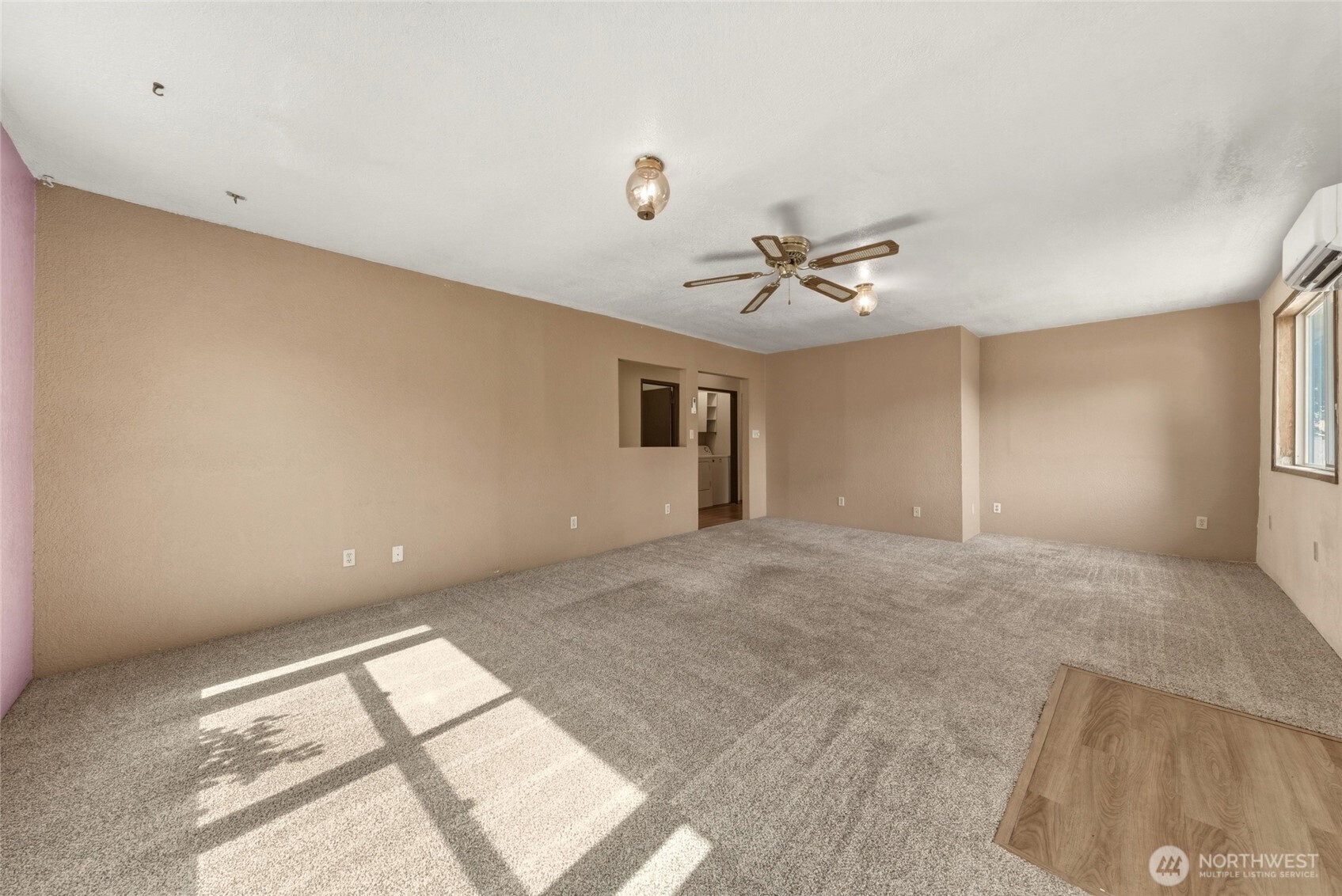 35 Second Street Property Photo 3