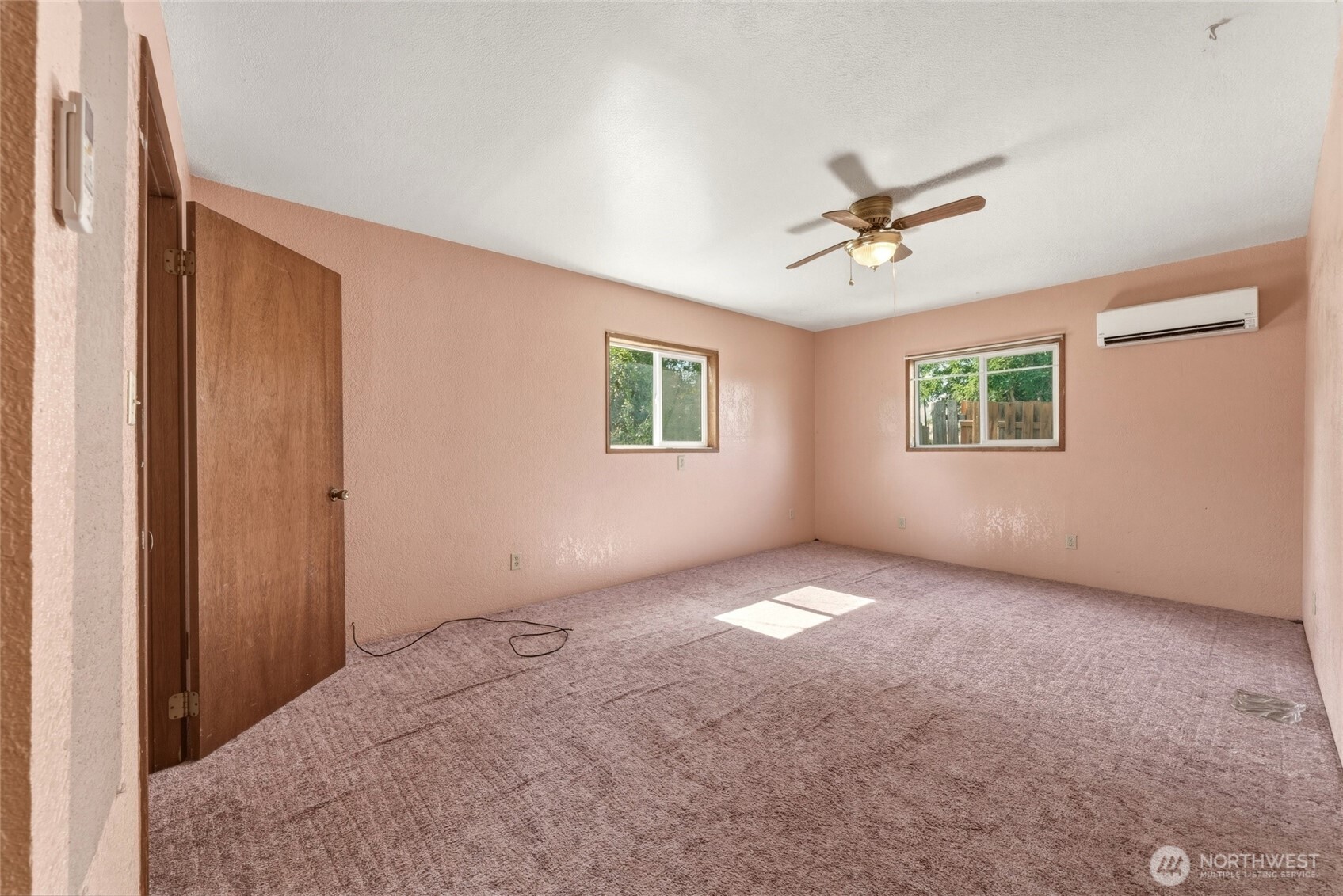 35 Second Street Property Photo 9