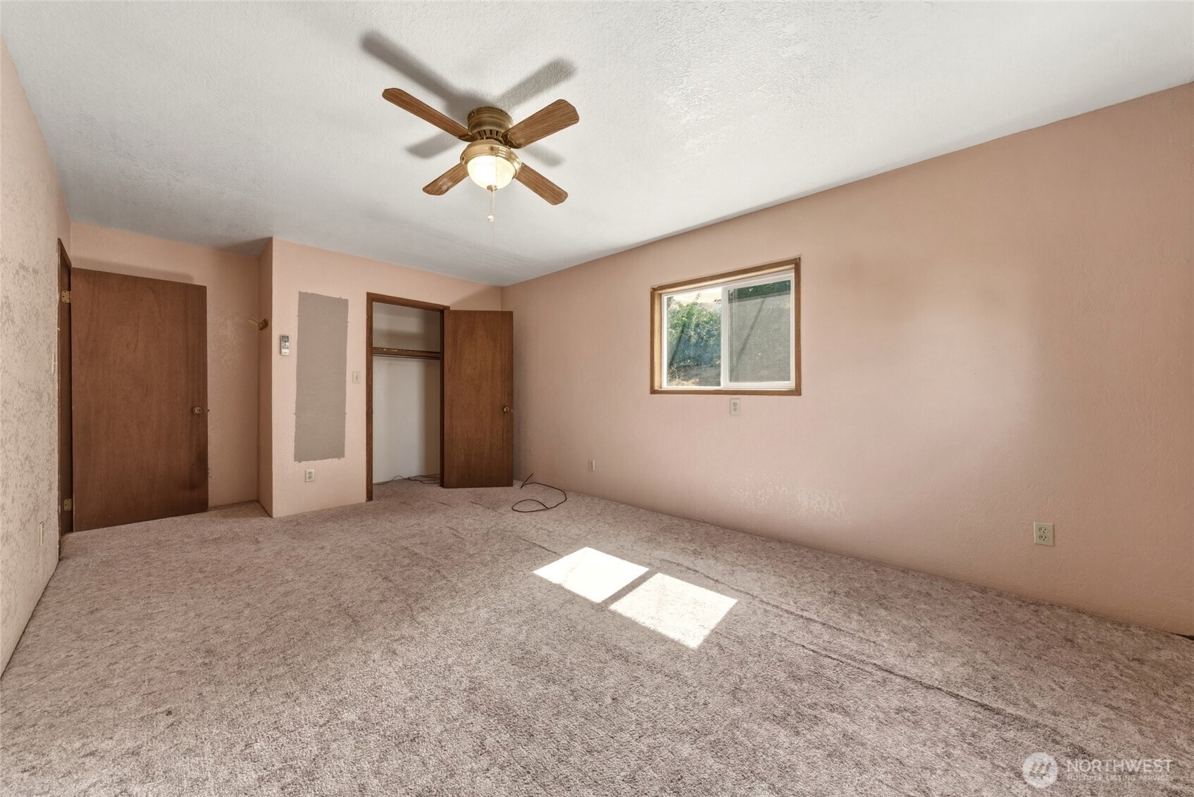 35 Second Street Property Photo 10