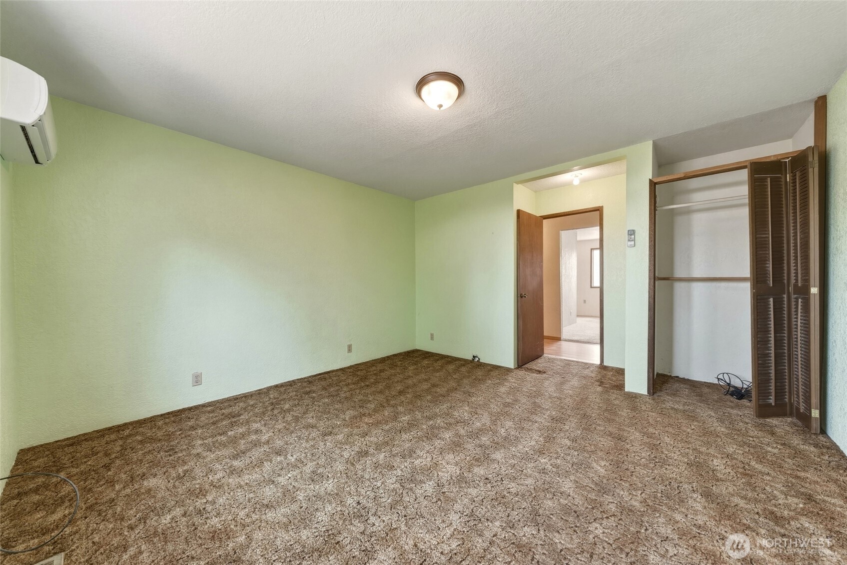 35 Second Street Property Photo 14
