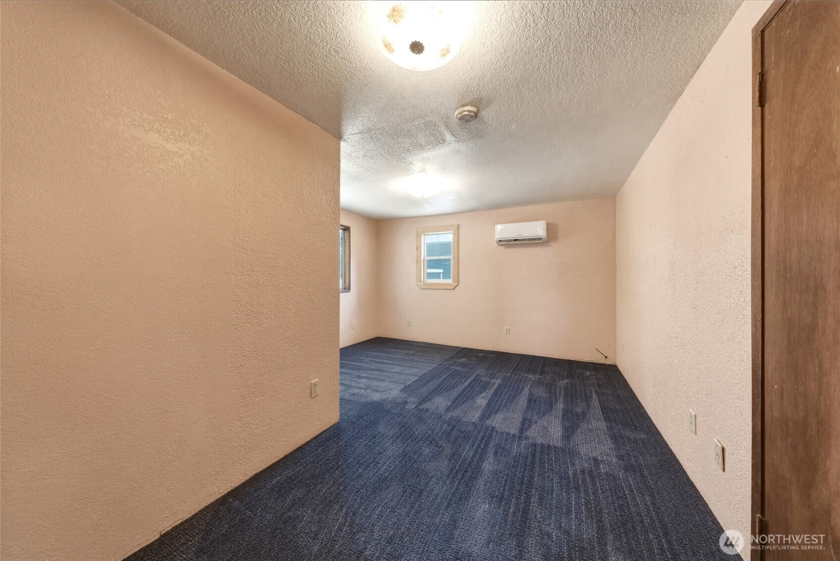 35 Second Street Property Photo 16