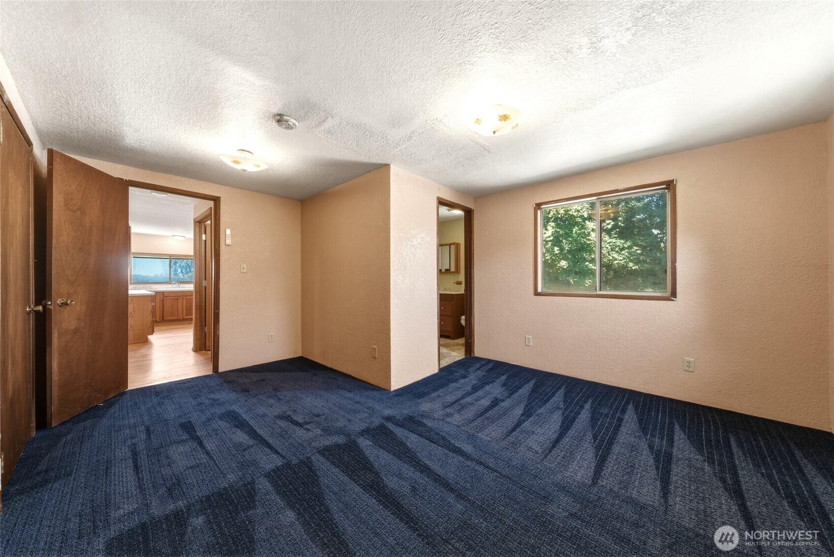 35 Second Street Property Photo 17