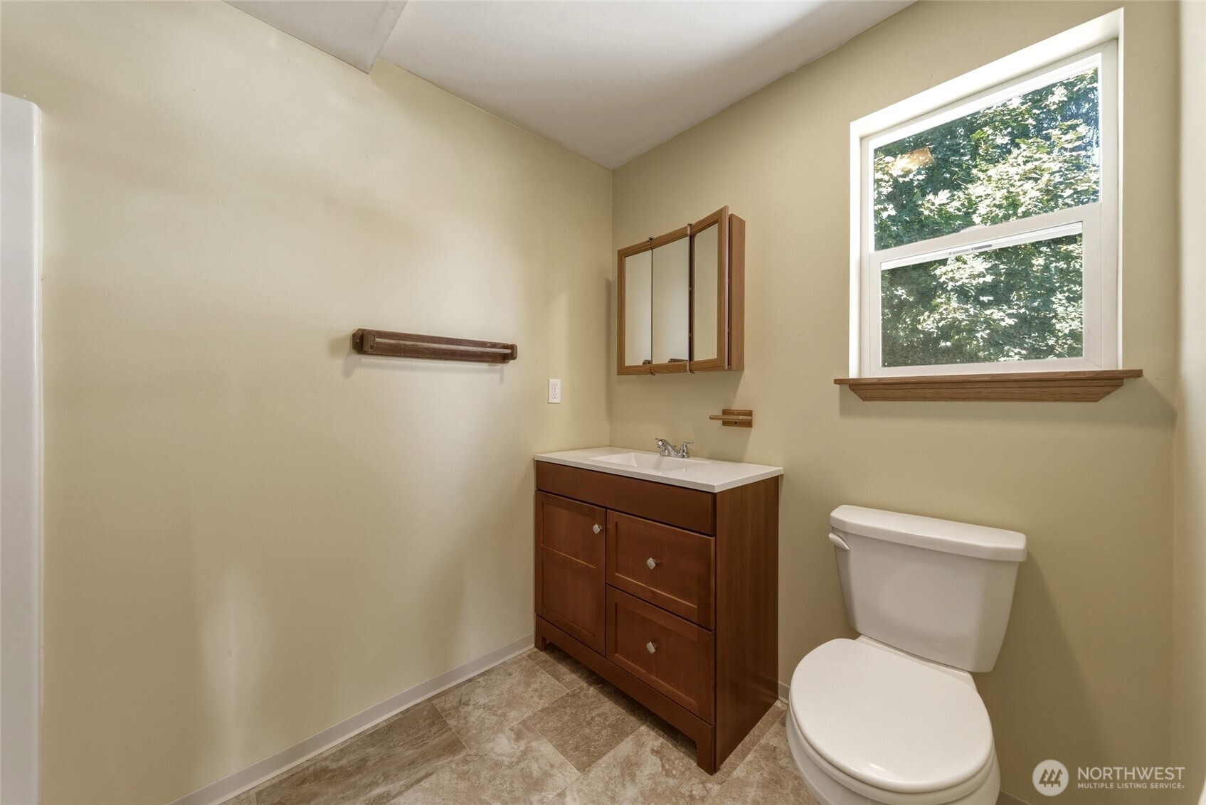 35 Second Street Property Photo 19