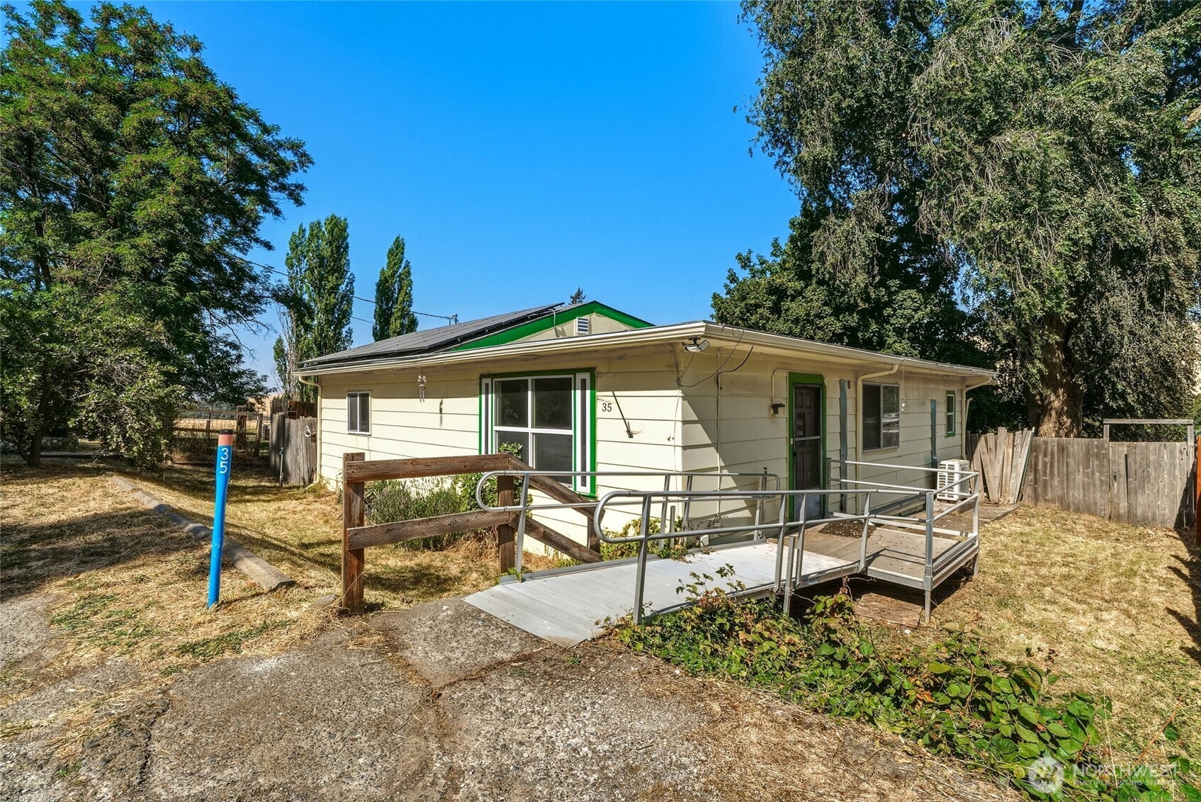 35 Second Street Property Photo 40