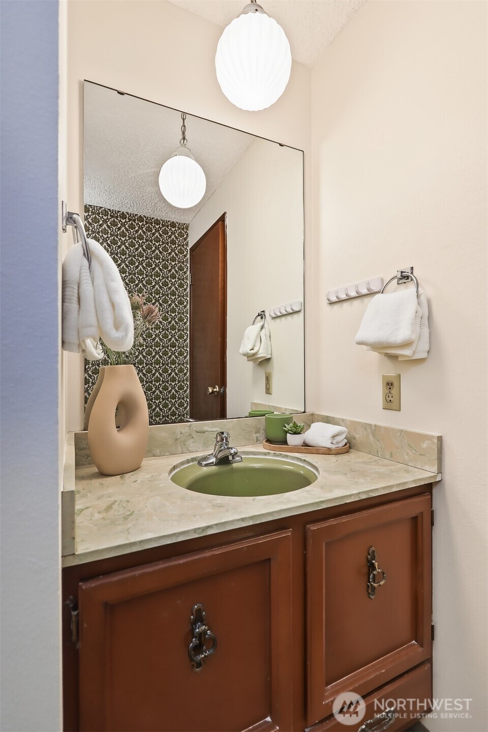 11230 46th Avenue Property Photo 23