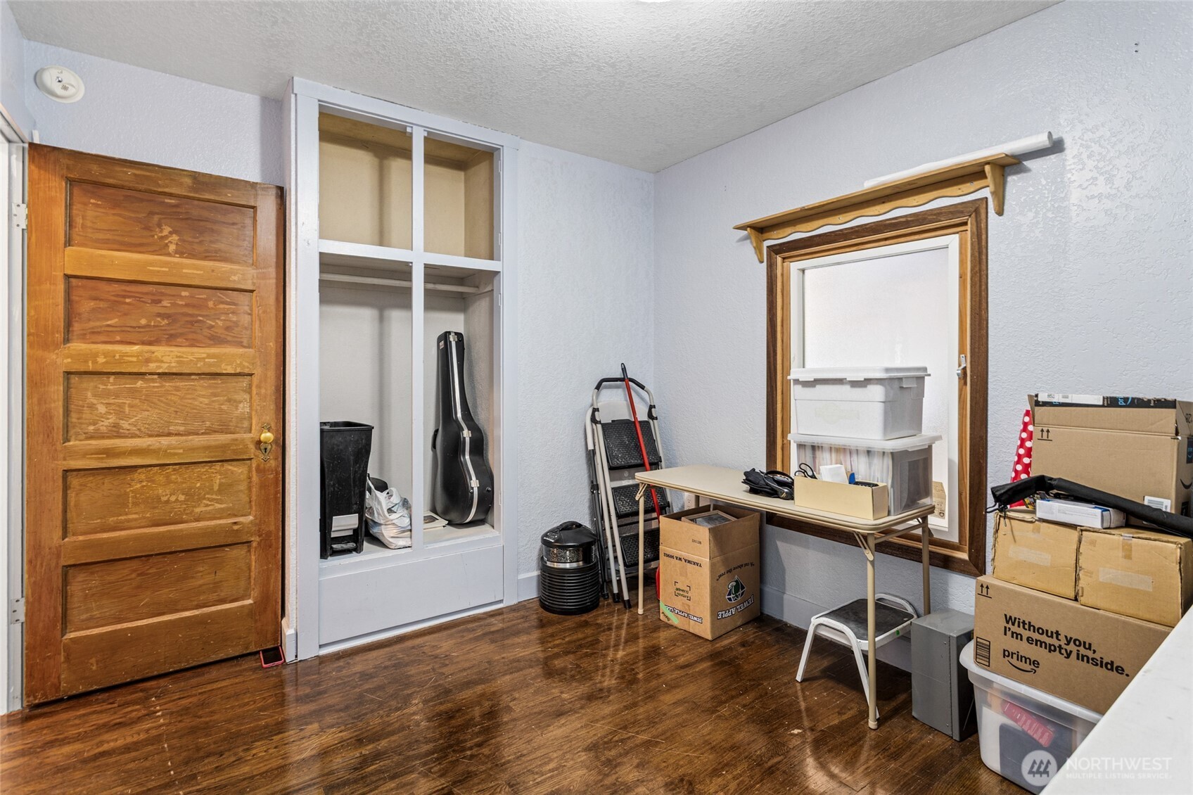 221 N Canyon Road Property Photo 11